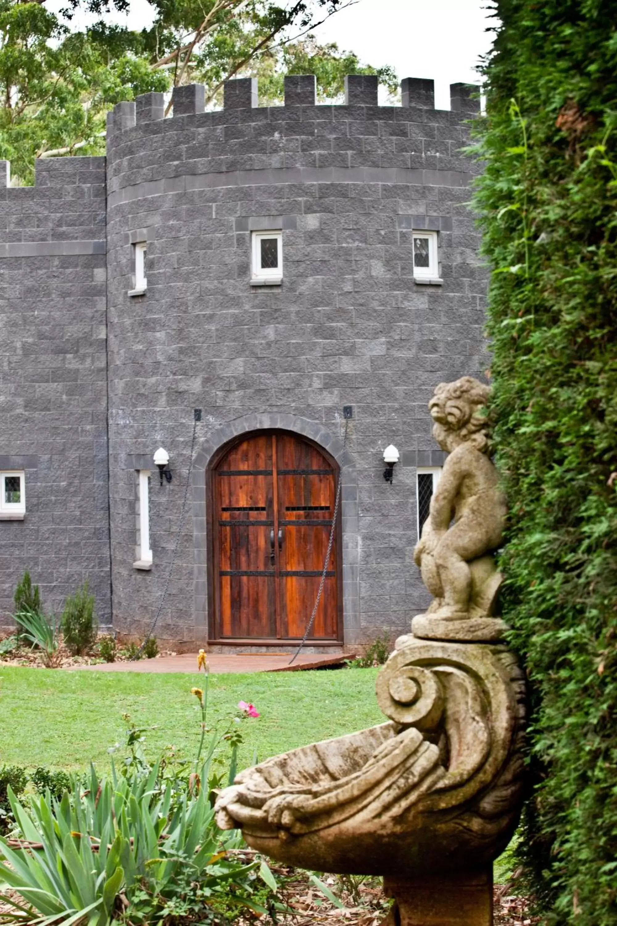 One-Bedroom Apartment with Private Pool in The Castle on Tamborine One-Bedroom Apartment with Private Pool in The Castle on Tamborine