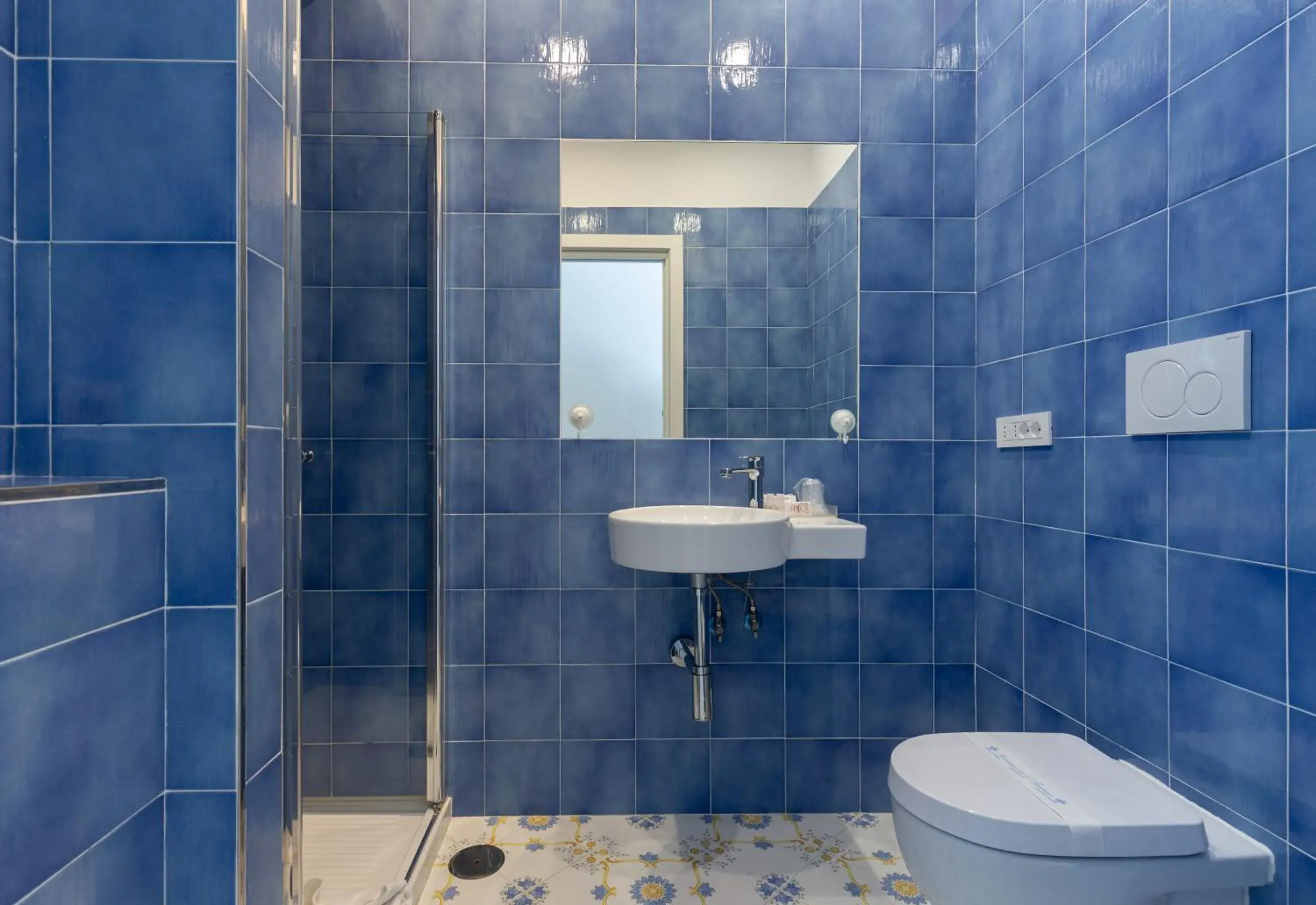 Double or Twin Room with Sea View in Hotel Spicy Double or Twin Room with Sea View in Hotel Spicy