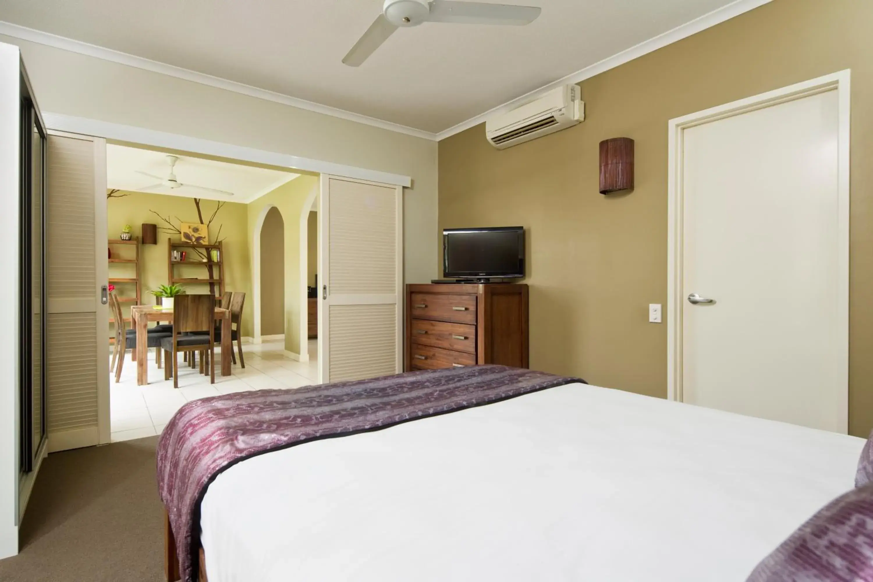 Two-Bedroom Apartment in Mango Lagoon Resort & Wellness Spa Two-Bedroom Apartment in Mango Lagoon Resort & Wellness Spa