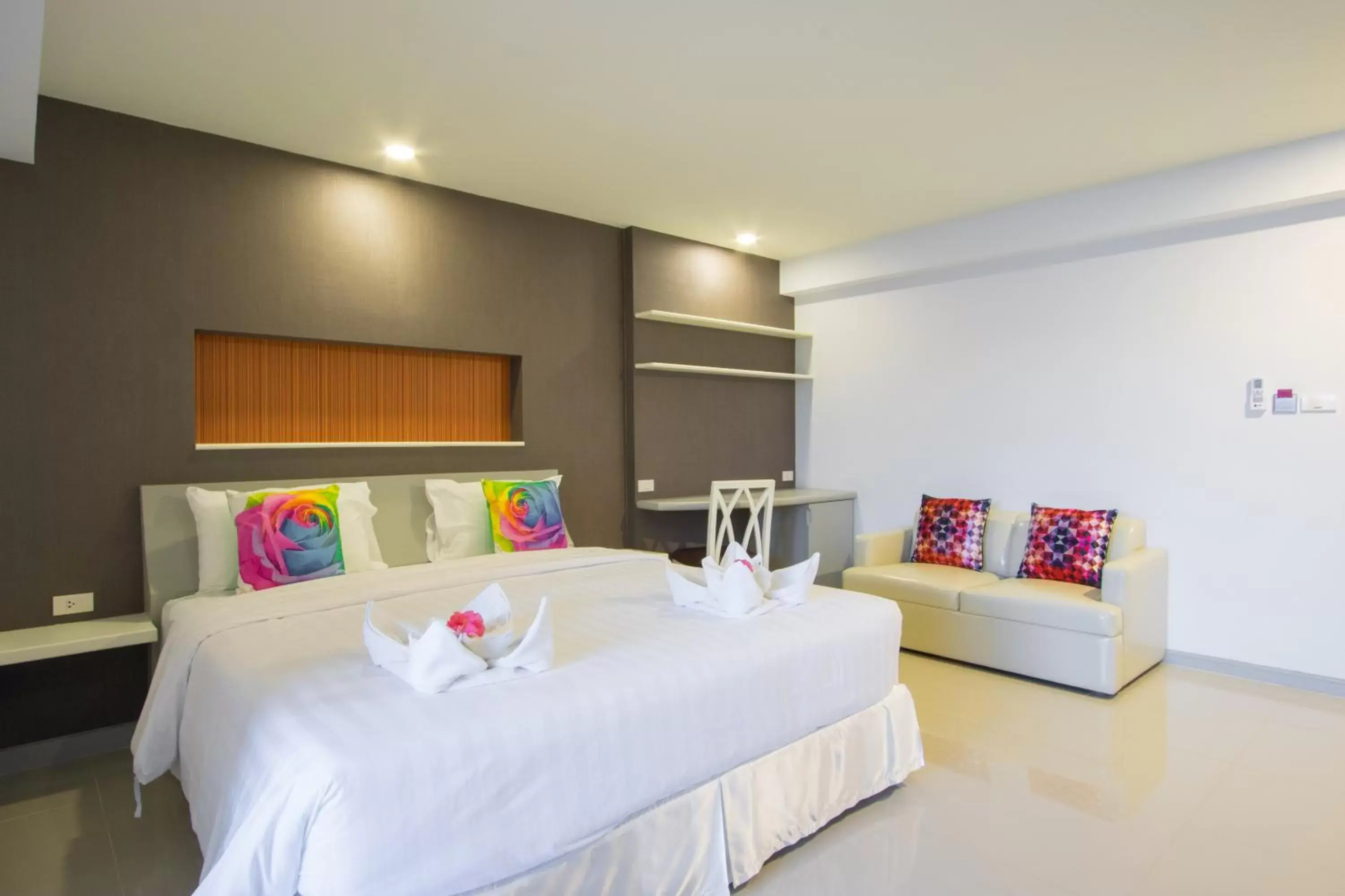 Deluxe Double or Twin Room in Chateau de Sukhumvit Deluxe Double or Twin Room in Chateau de Sukhumvit