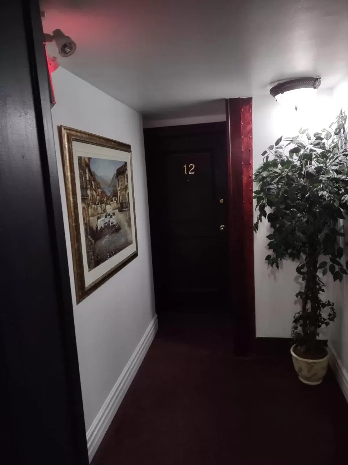 Family Room with Shared Bathroom in The King George Inn Family Room with Shared Bathroom in The King George Inn