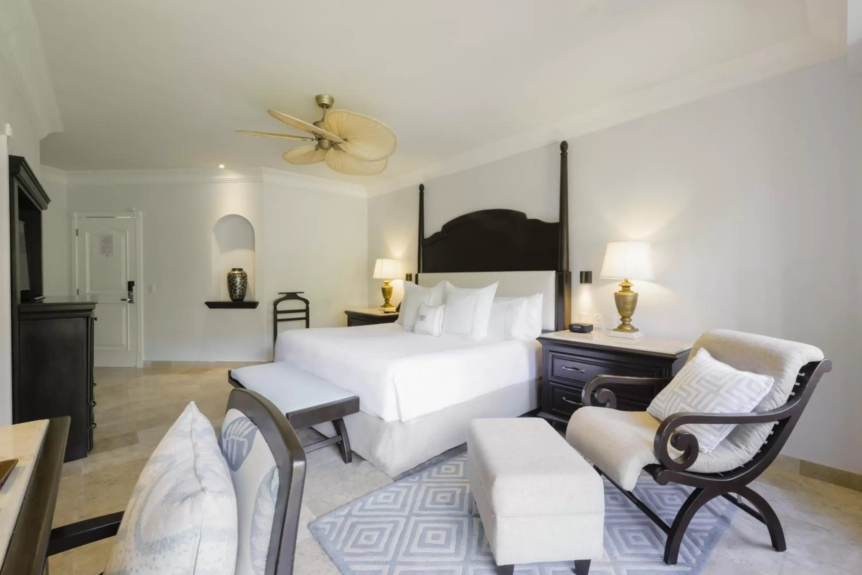 Luxury Double or Twin Room in Royal Hideaway Playacar All-Inclusive Adults Only Resort Luxury Double or Twin Room in Royal Hideaway Playacar All-Inclusive Adults Only Resort