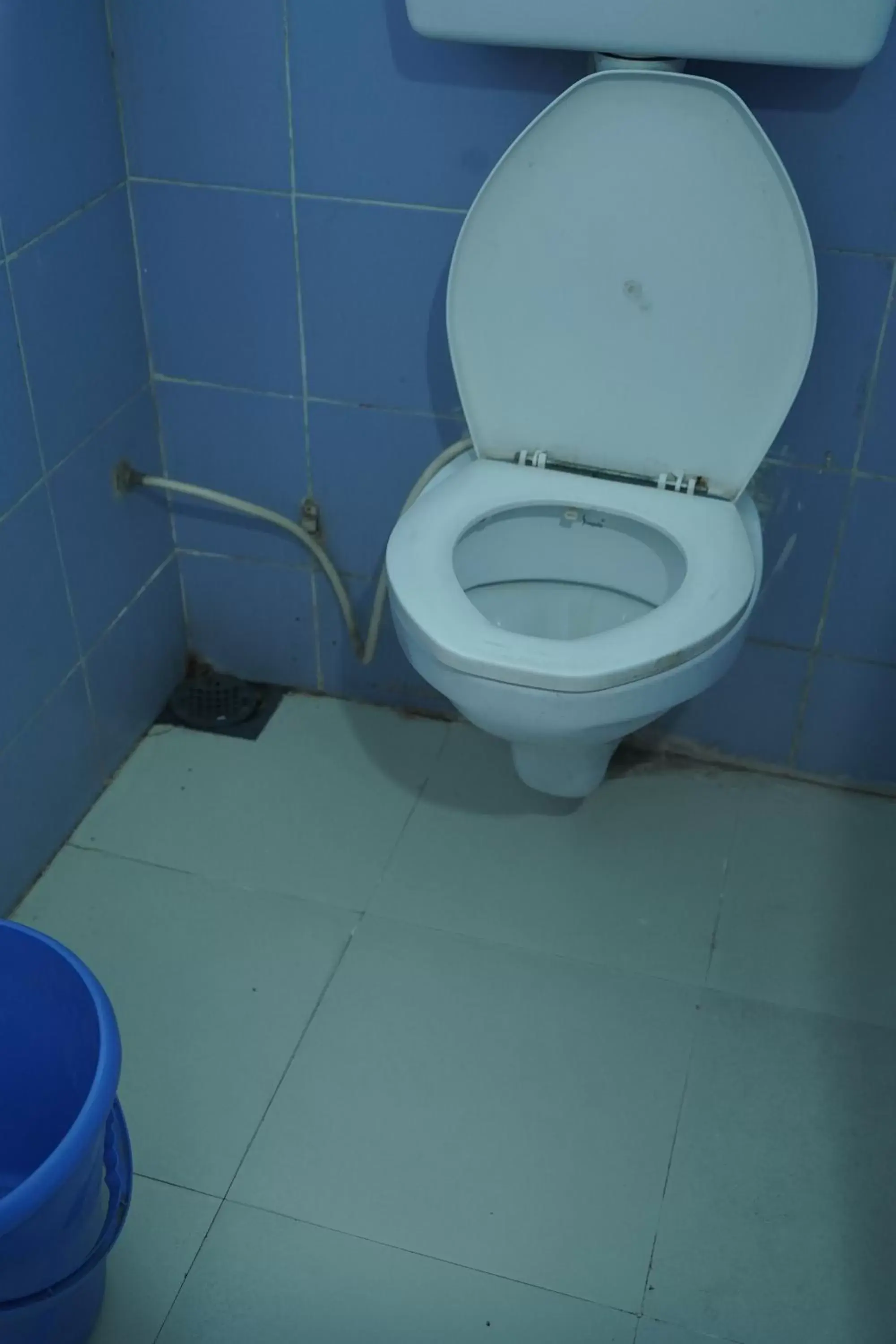 Deluxe Queen Room - single occupancy in Hotel Rajesh Deluxe Queen Room - single occupancy in Hotel Rajesh