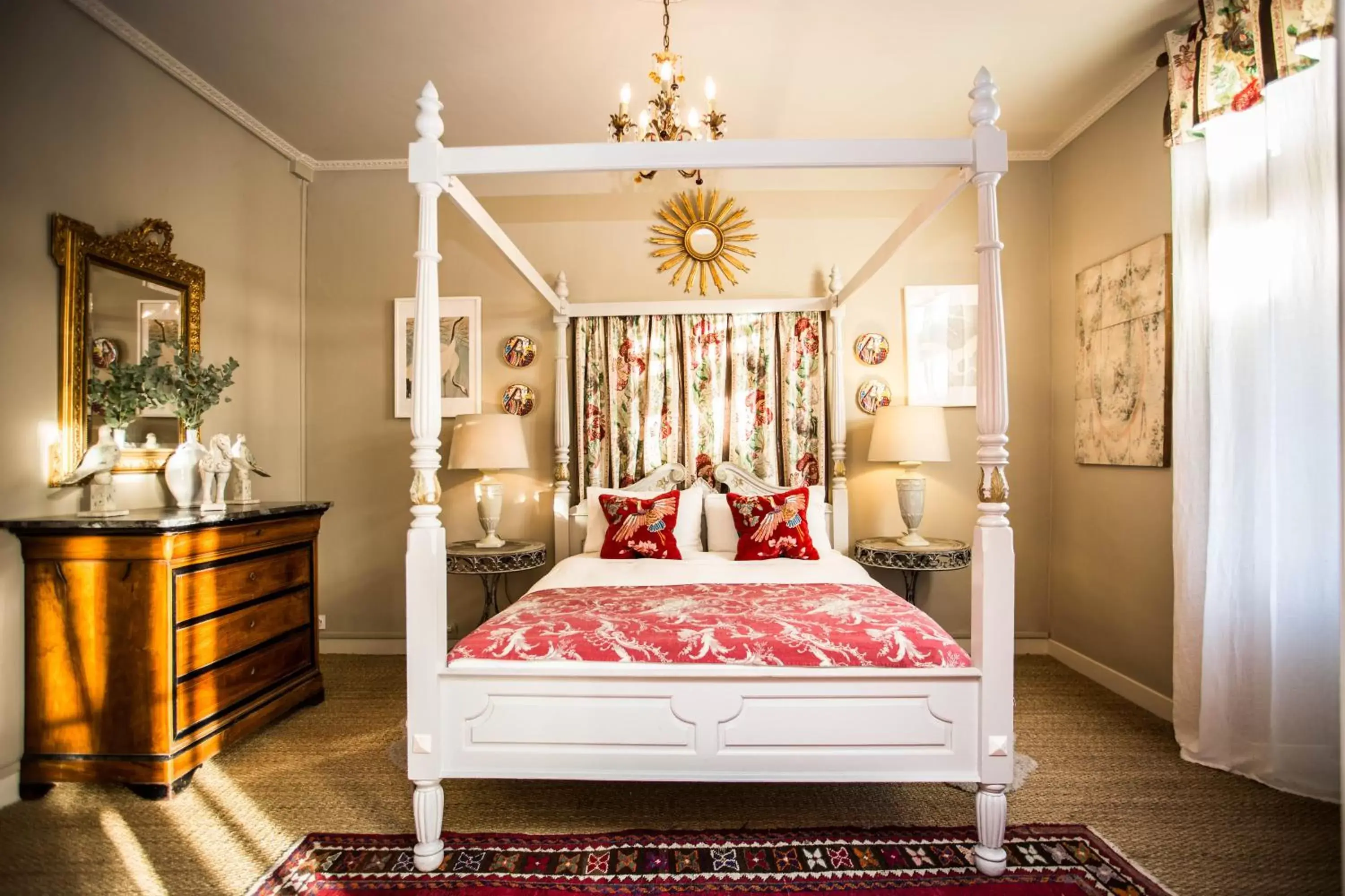 King Room with Balcony in Carcassonne Bed and Breakfast du Palais King Room with Balcony in Carcassonne Bed and Breakfast du Palais