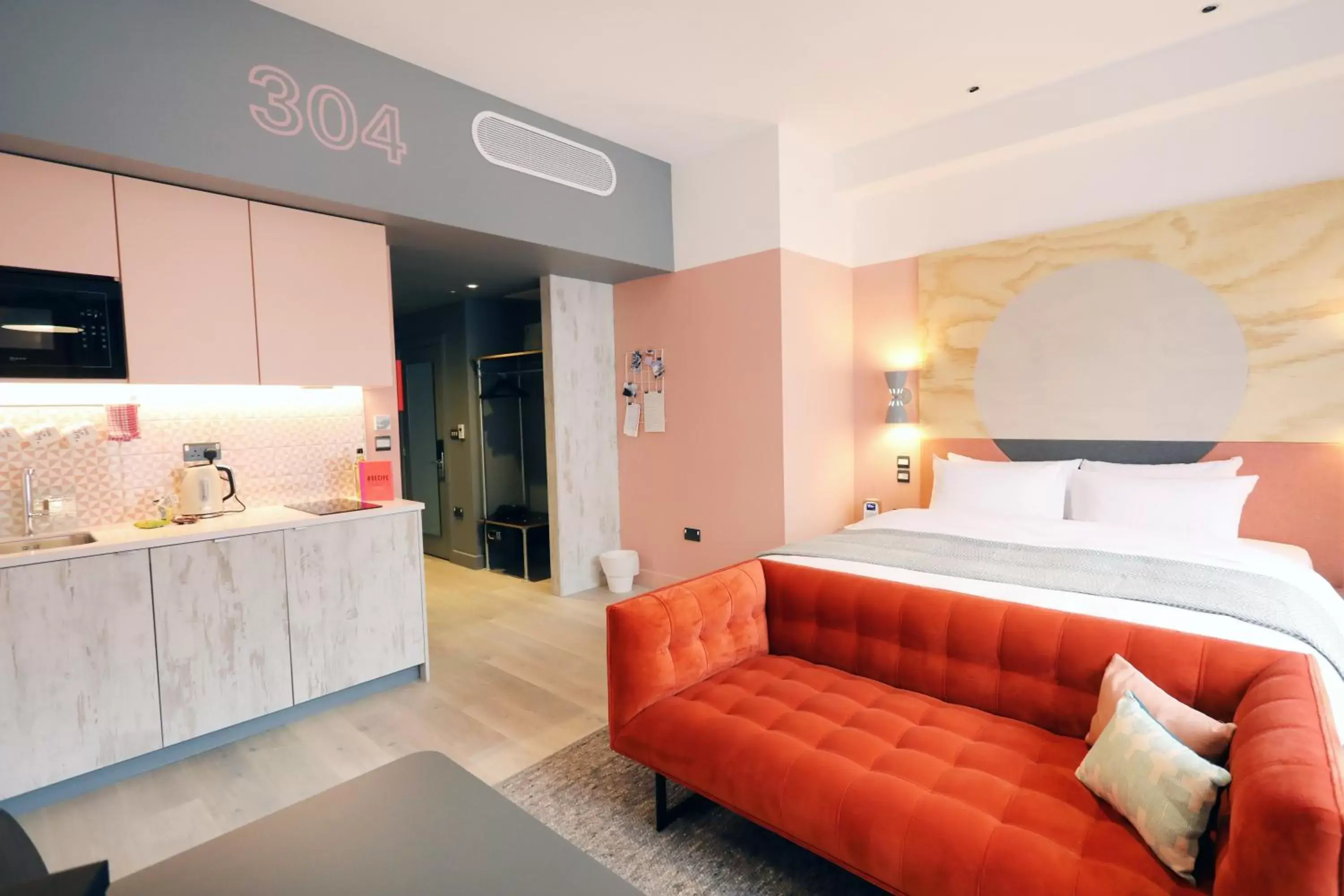 room2 Southampton Hometel room2 Southampton Hometel