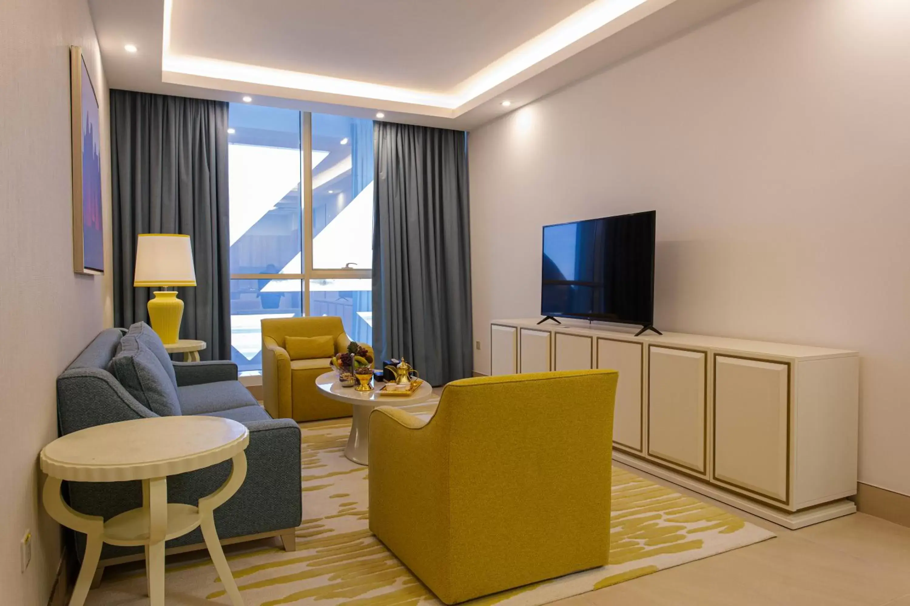 Junior Suite in Sarwat Park Hotel Riyadh-Diplomatic Quarter فندق سروات بارك الرياض-حي السفارات Junior Suite in Sarwat Park Hotel Riyadh-Diplomatic Quarter فندق سروات بارك الرياض-حي السفارات