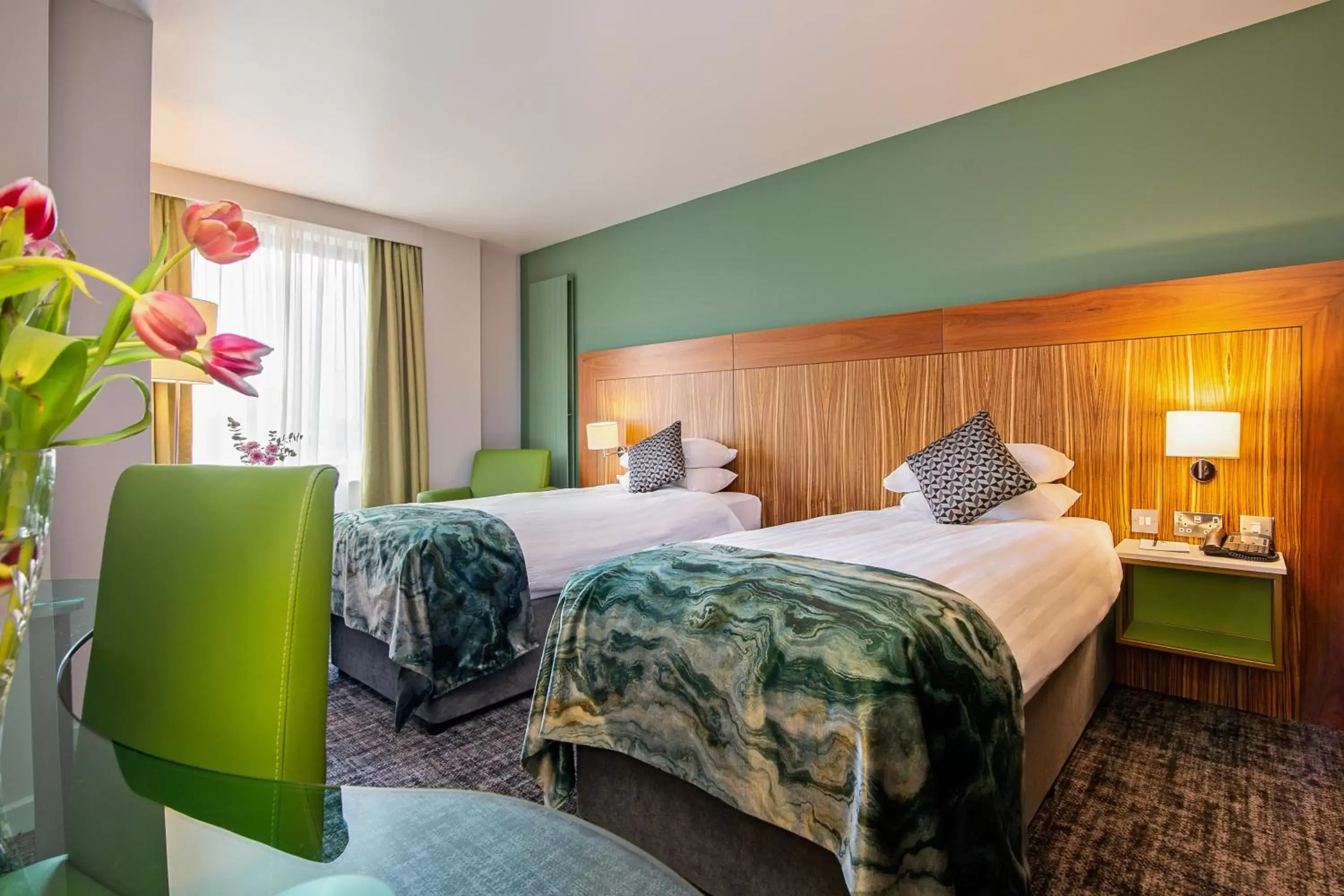 Deluxe Twin Room in The Glasshouse Deluxe Twin Room in The Glasshouse