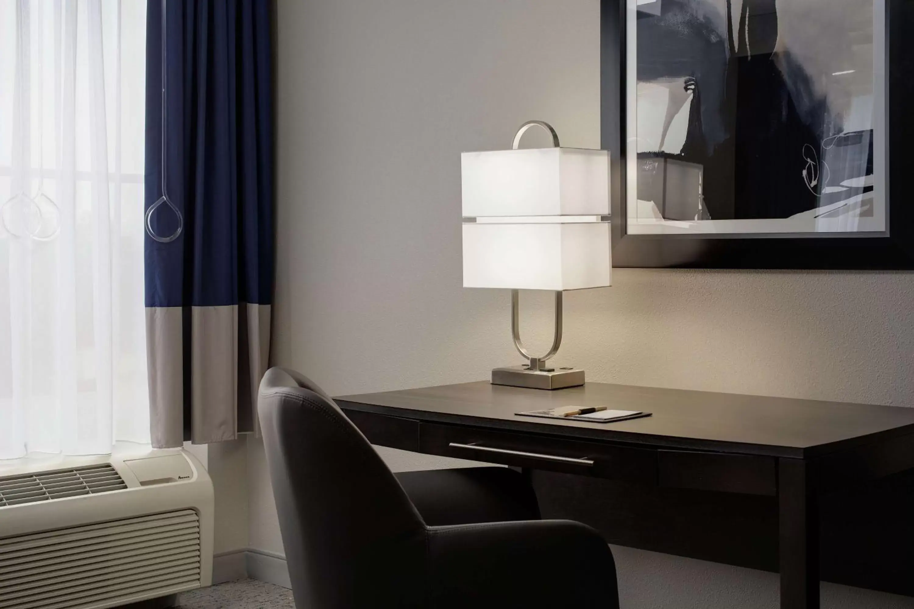 Queen Room with Two Queen Beds - Hearing Accessible in DoubleTree Richmond Airport Queen Room with Two Queen Beds - Hearing Accessible in DoubleTree Richmond Airport