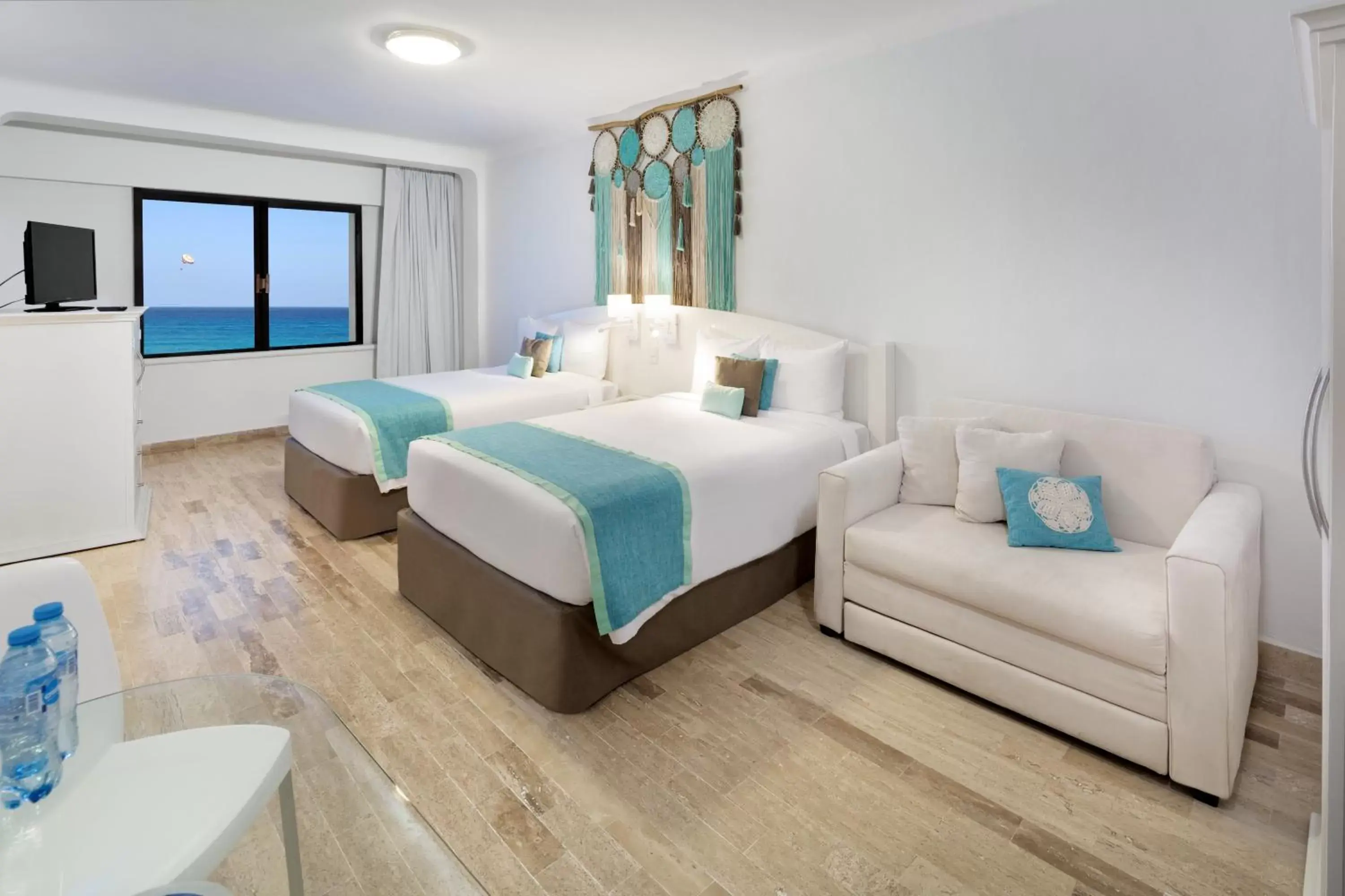 Quadruple Room with Sea View in Cyan Cancun Resort & Spa Quadruple Room with Sea View in Cyan Cancun Resort & Spa