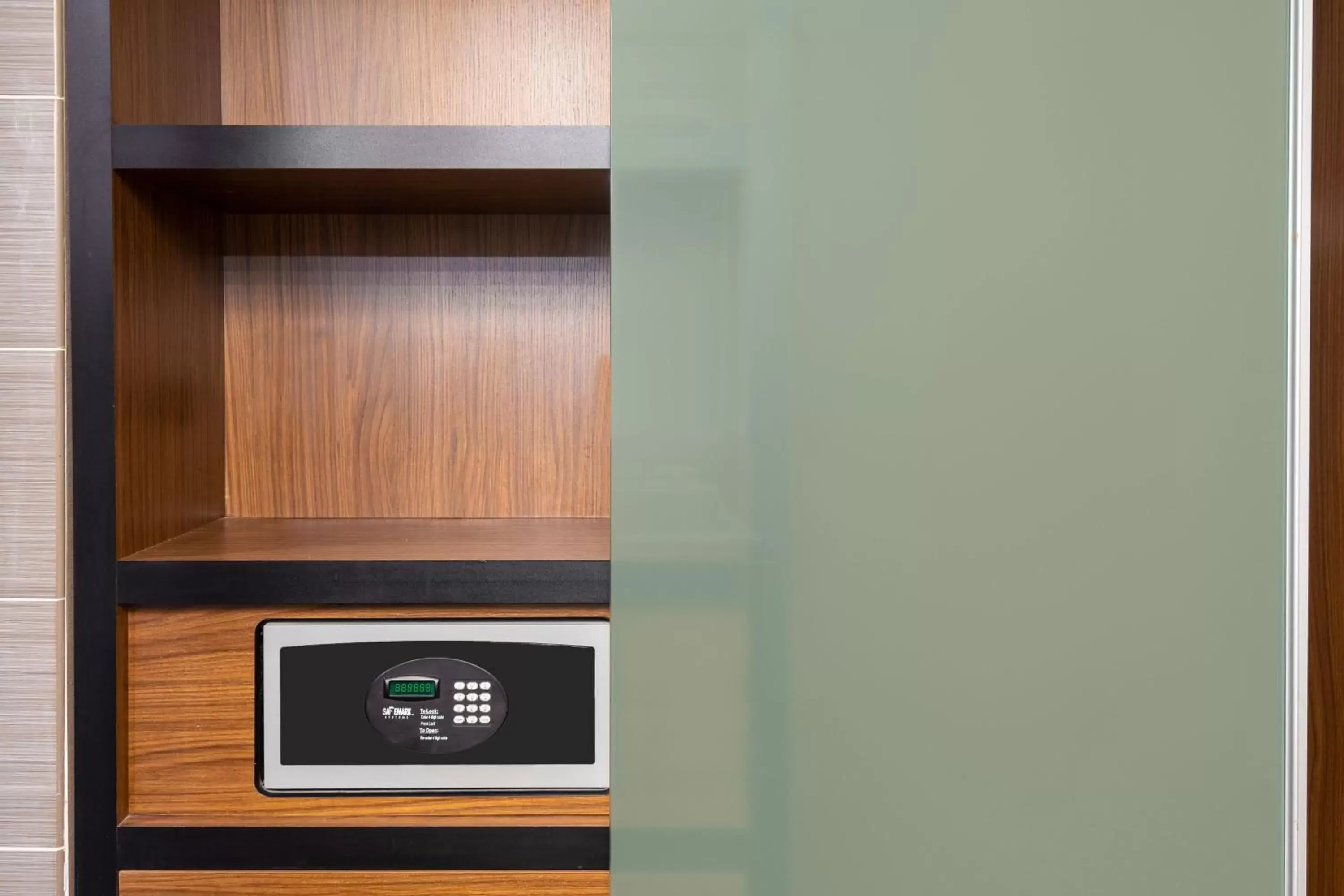 Aloft, Guest room, 1 King in Aloft Orlando Downtown Aloft, Guest room, 1 King in Aloft Orlando Downtown