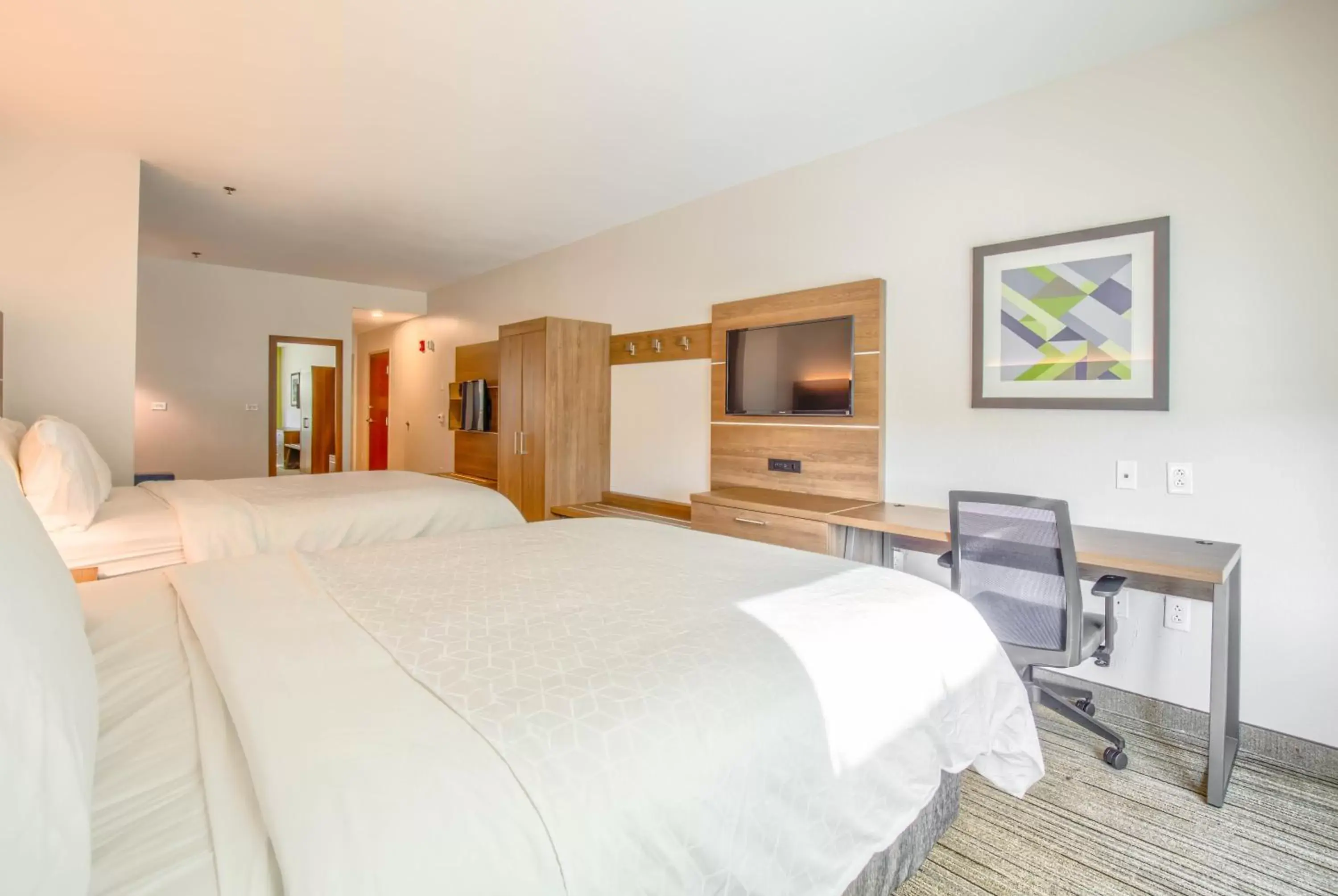 Queen Suite with Two Queen Beds in Holiday Inn Express Hotel & Suites Gulf Shores by IHG Queen Suite with Two Queen Beds in Holiday Inn Express Hotel & Suites Gulf Shores by IHG