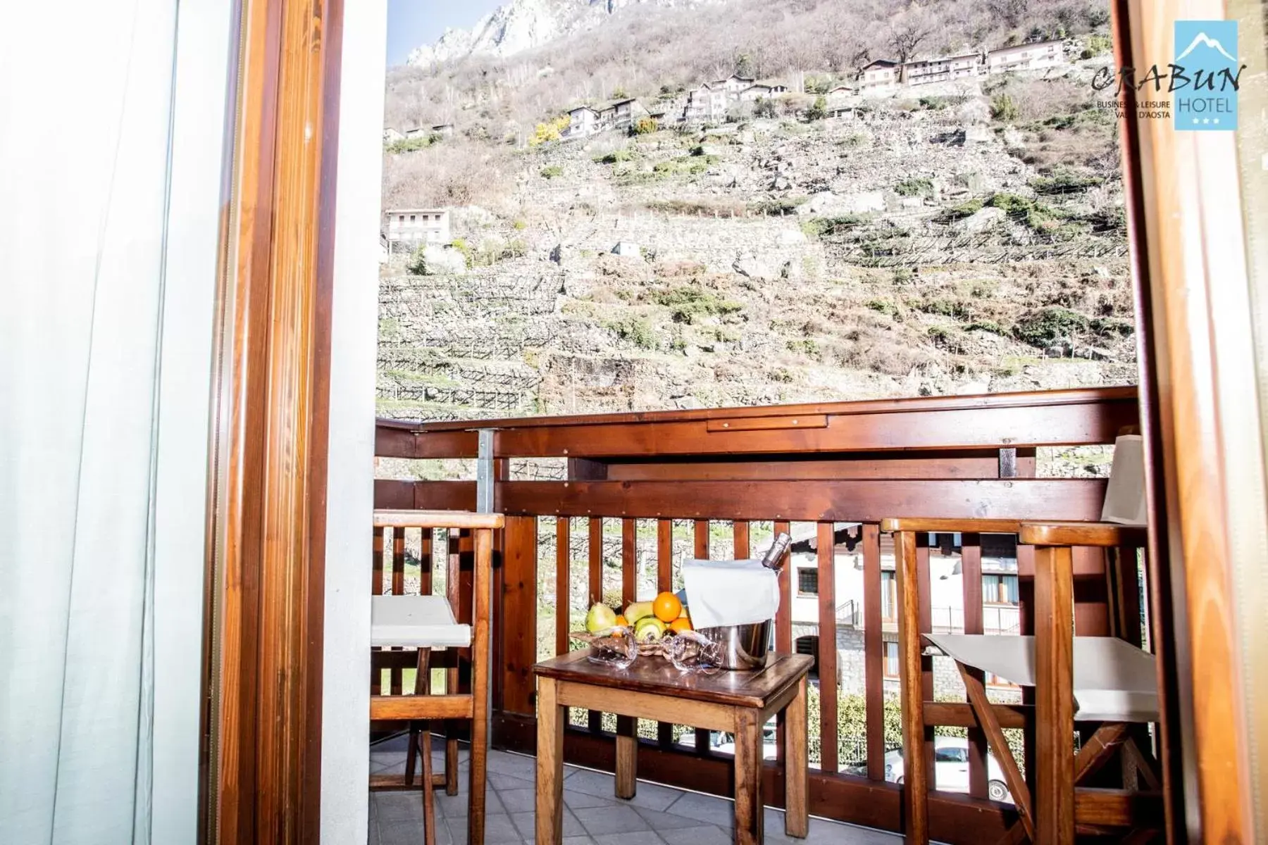 Quadruple Room in Crabun Hotel Quadruple Room in Crabun Hotel