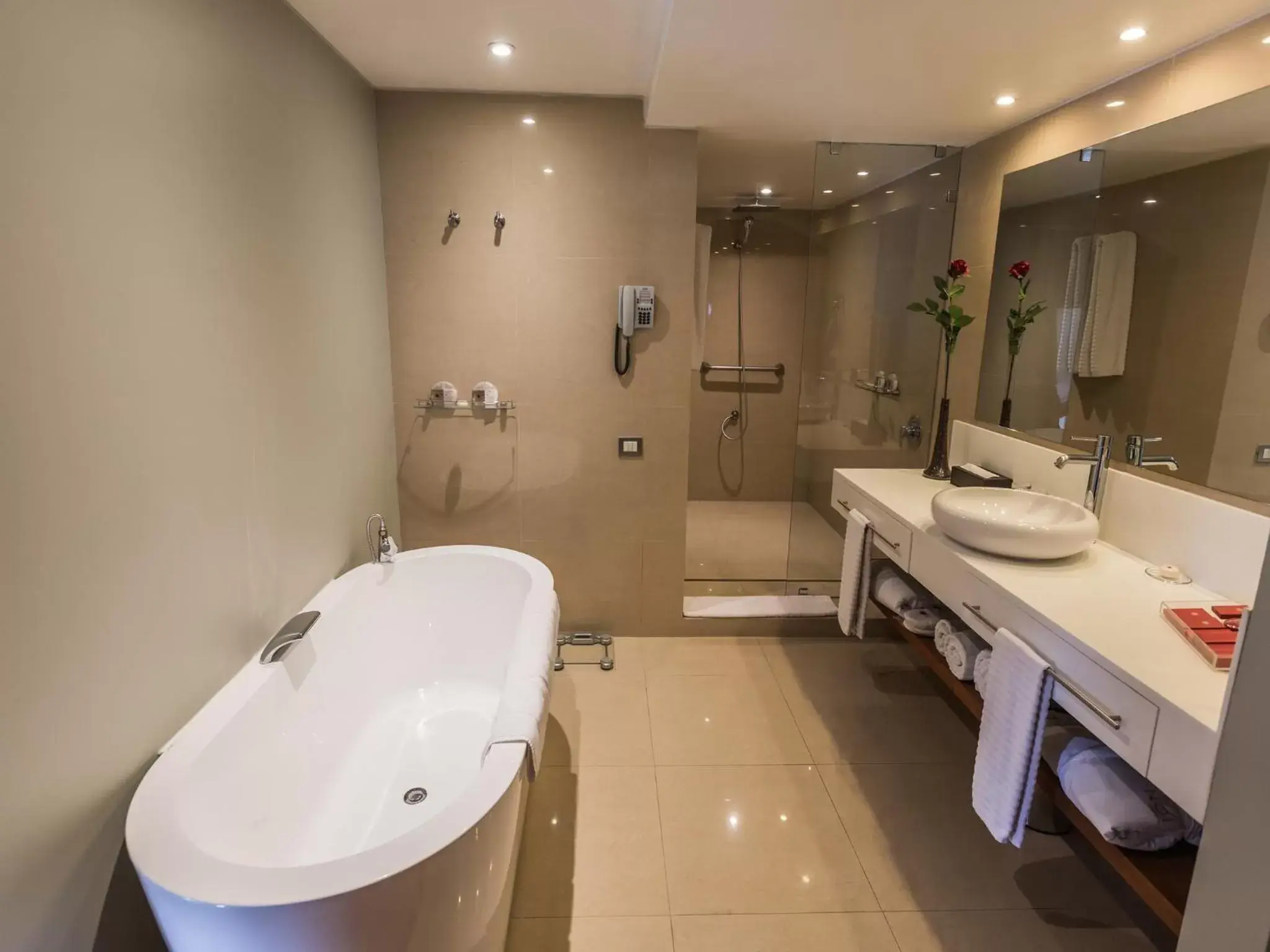 Business Suite in NOI Vitacura Business Suite in NOI Vitacura