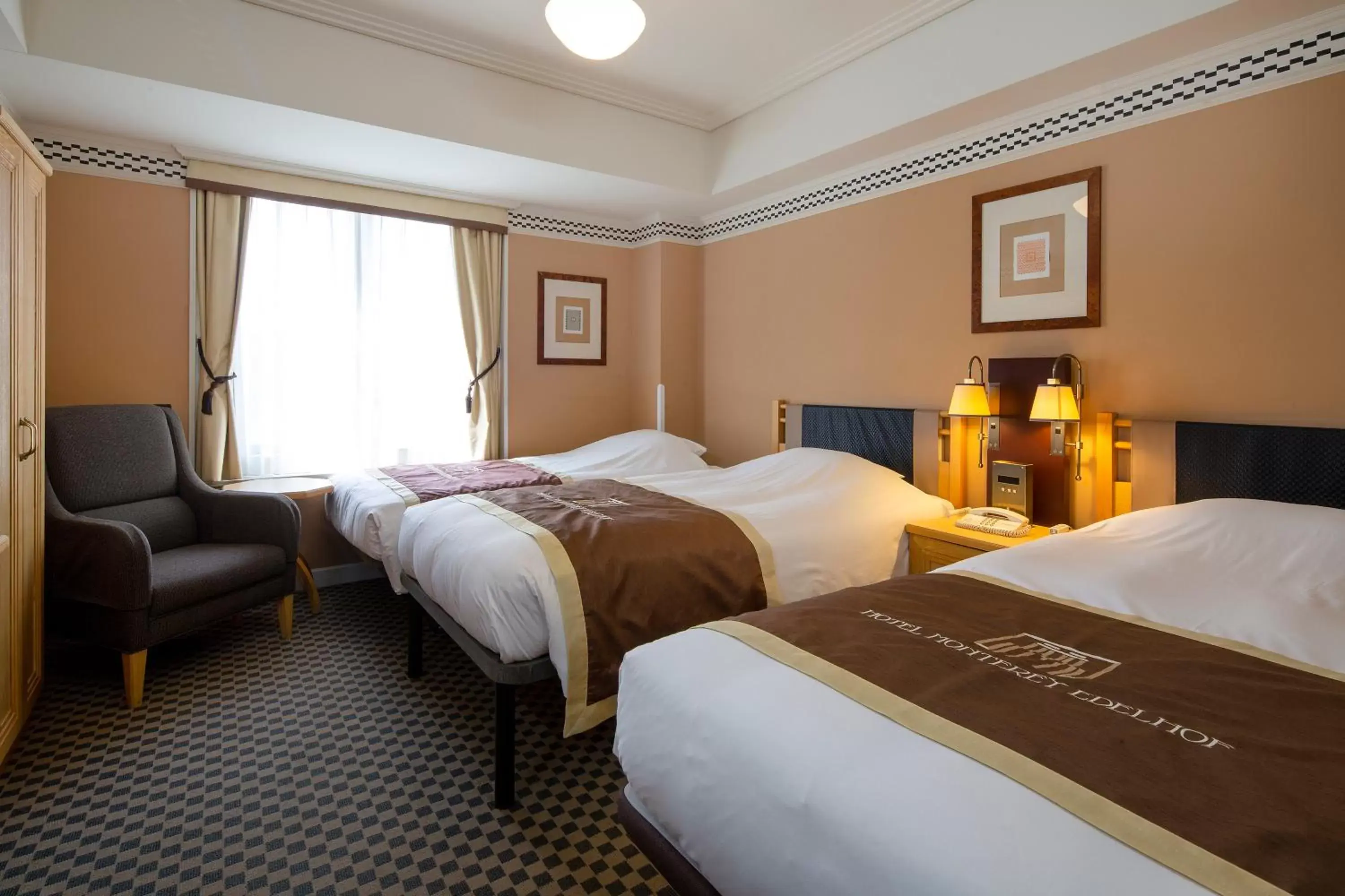 Standard Triple Room - Main Building - Non-Smoking in Hotel Monterey Edelhof Sapporo Standard Triple Room - Main Building - Non-Smoking in Hotel Monterey Edelhof Sapporo