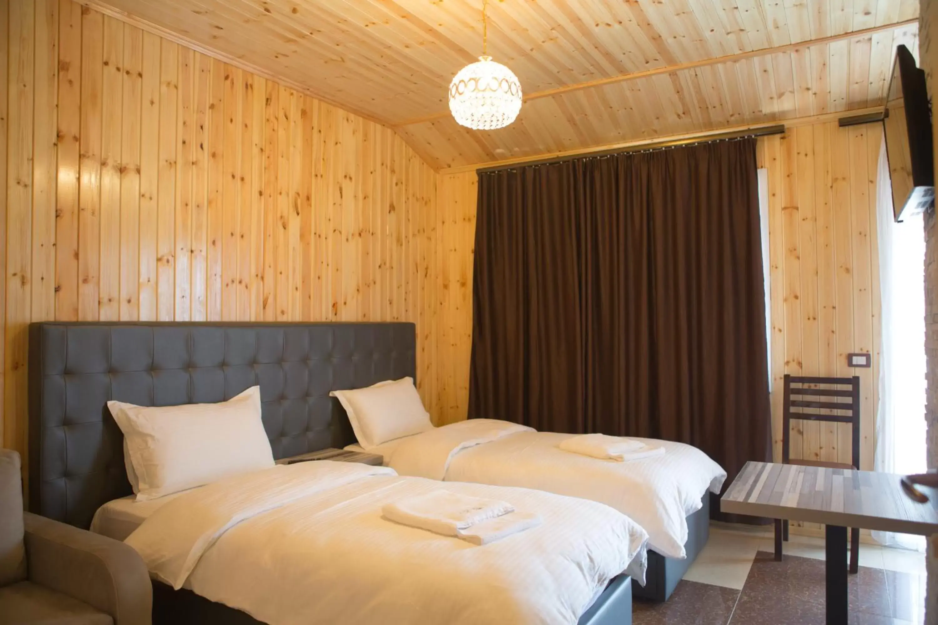 Superior Twin Room with Garden View in Buna Park Hotel Superior Twin Room with Garden View in Buna Park Hotel