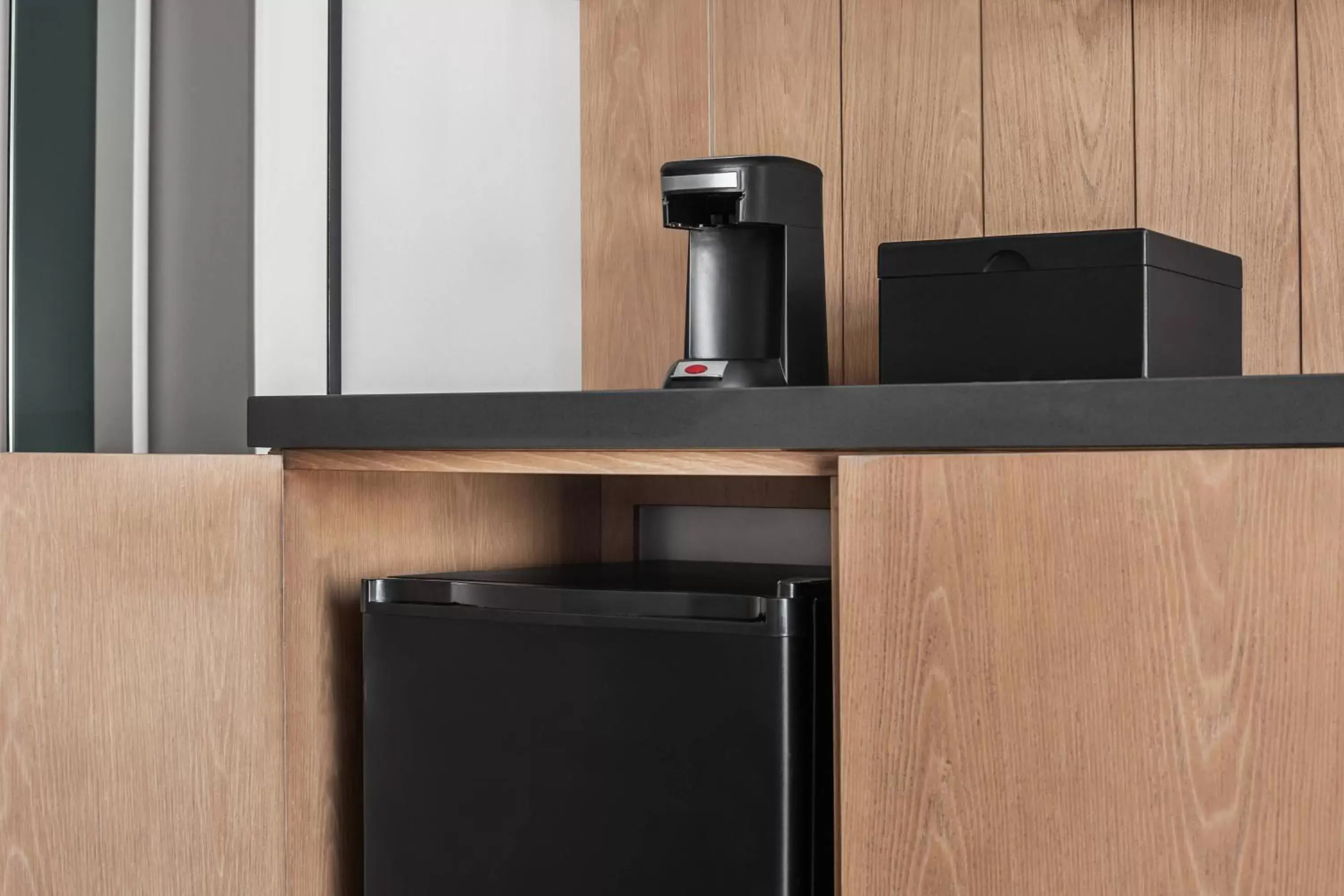 M Club Lounge King Room in Pleasanton Marriott M Club Lounge King Room in Pleasanton Marriott