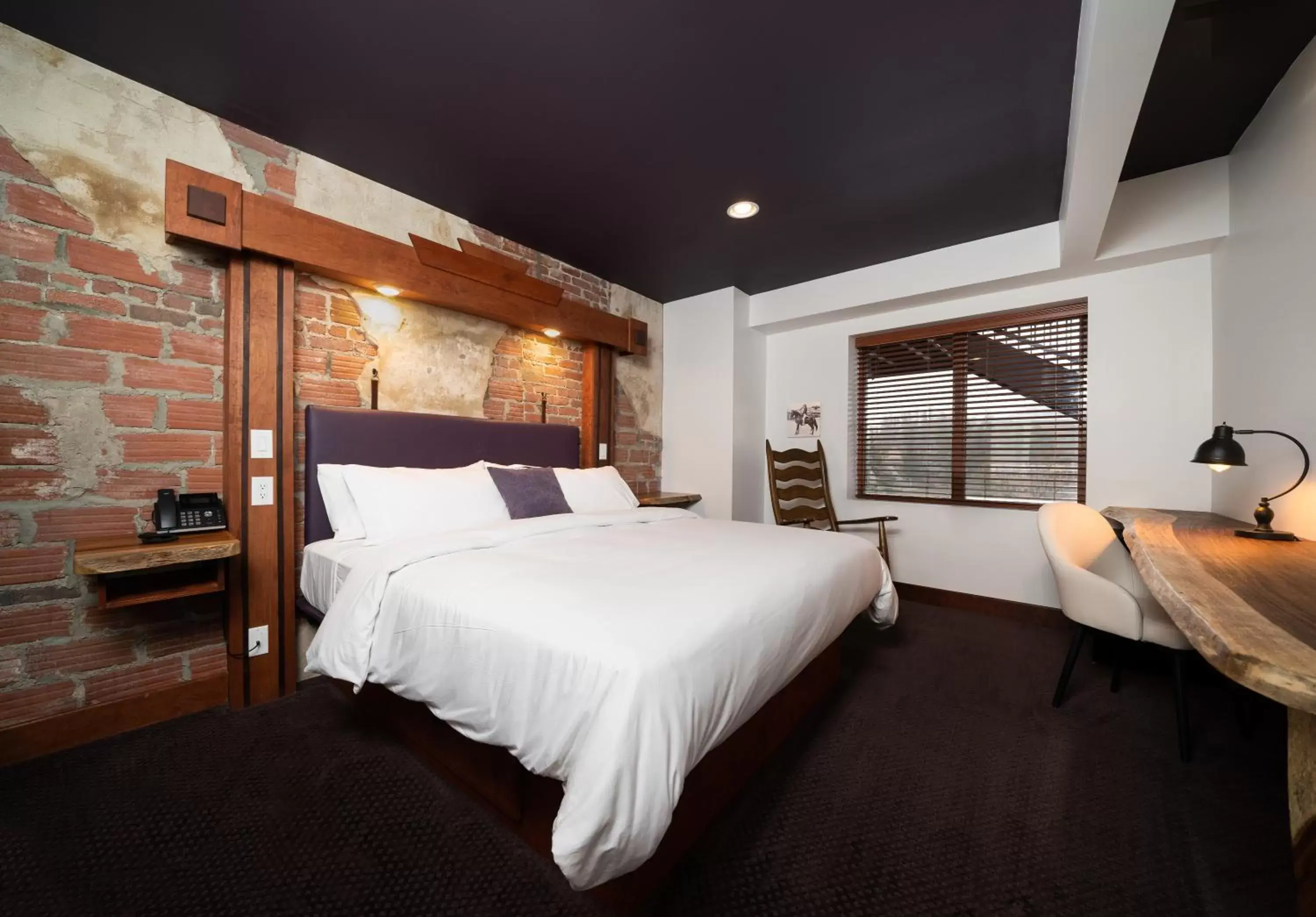 King Room in The Horton Hotel King Room in The Horton Hotel