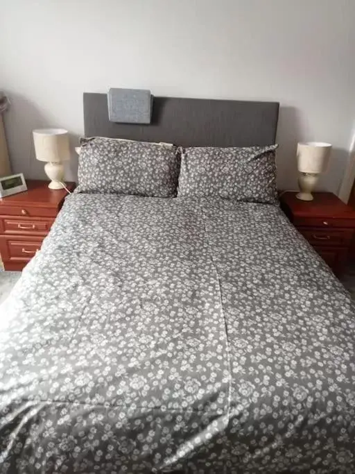 Double Room with Shared Bathroom in Private rooms with breakfast in Bishop Auckland Double Room with Shared Bathroom in Private rooms with breakfast in Bishop Auckland