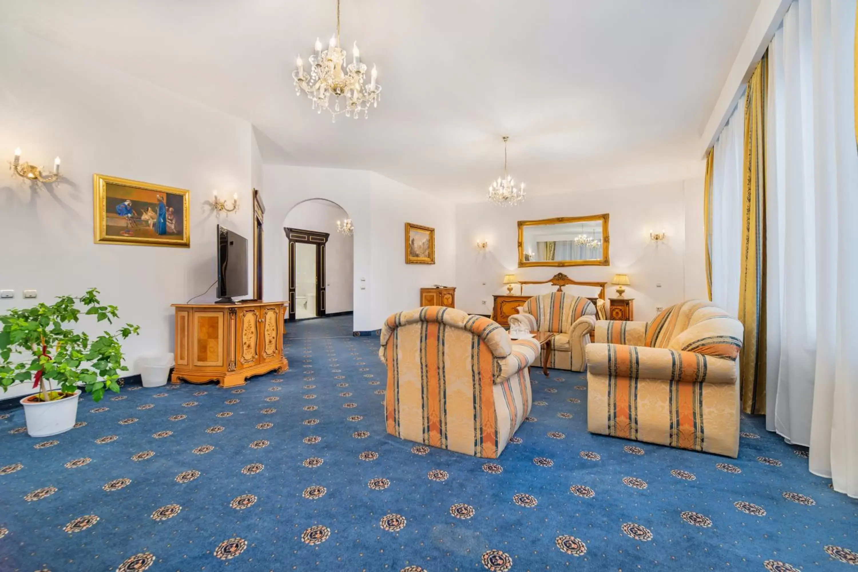 Premier Suite with Balcony - single occupancy in Aurelius Imparatul Romanilor Hotel & SPA Premier Suite with Balcony - single occupancy in Aurelius Imparatul Romanilor Hotel & SPA