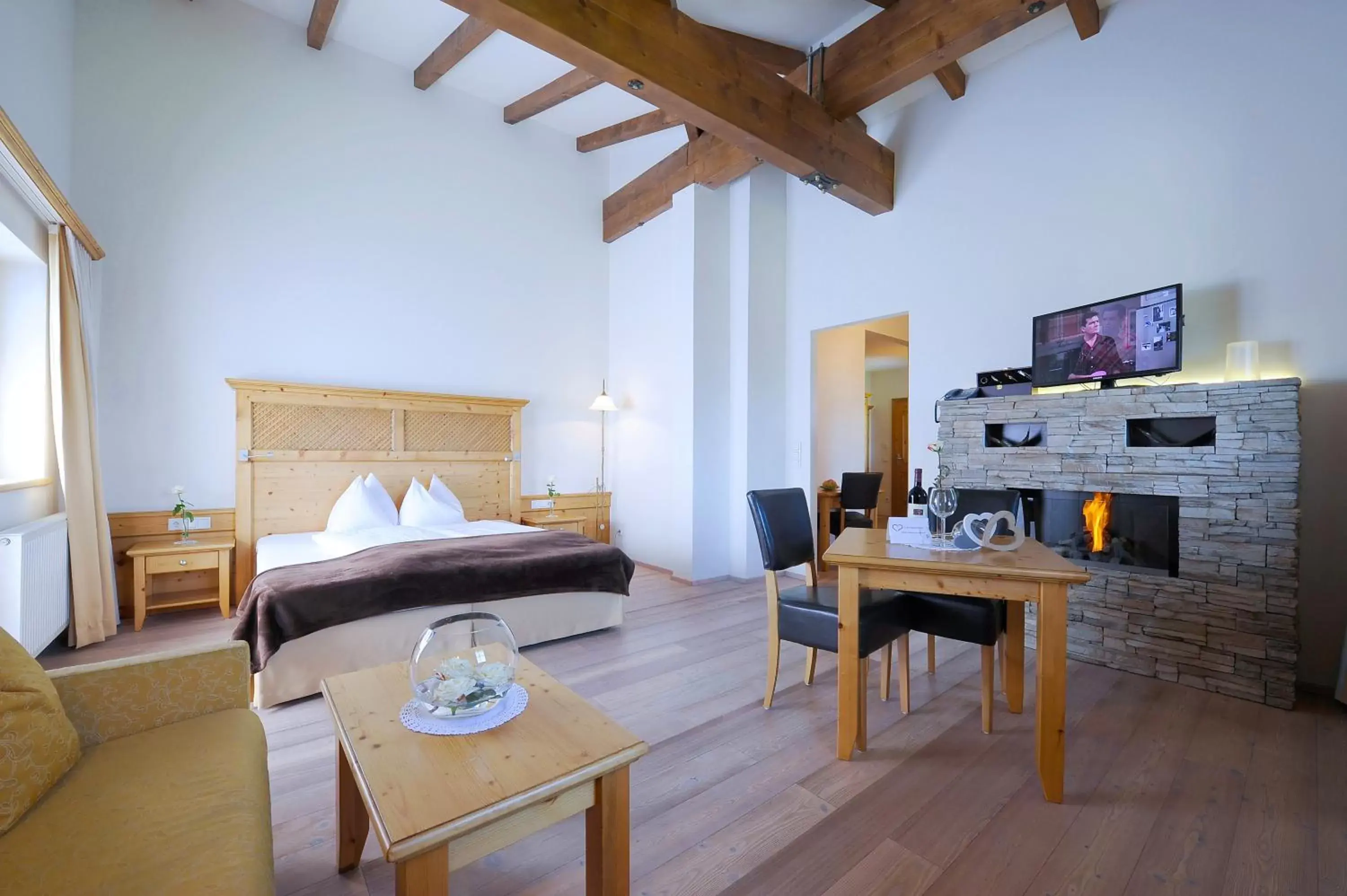 Suite with Sauna in Hotel und Alpen Apartments mit Sauna - Bürglhöh Suite with Sauna in Hotel und Alpen Apartments mit Sauna - Bürglhöh