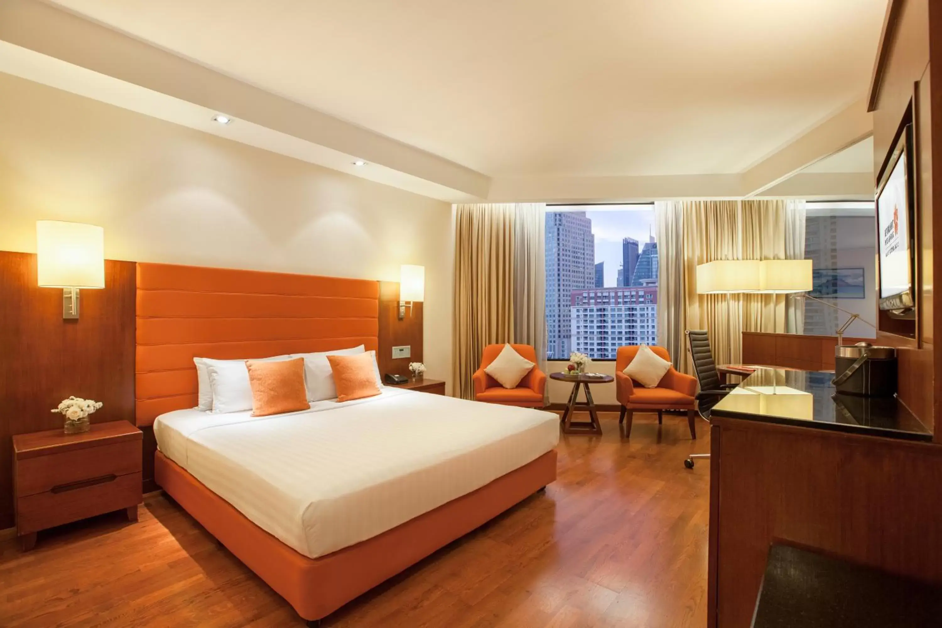 Deluxe Double or Twin Room in Rembrandt Hotel Bangkok Deluxe Double or Twin Room in Rembrandt Hotel Bangkok