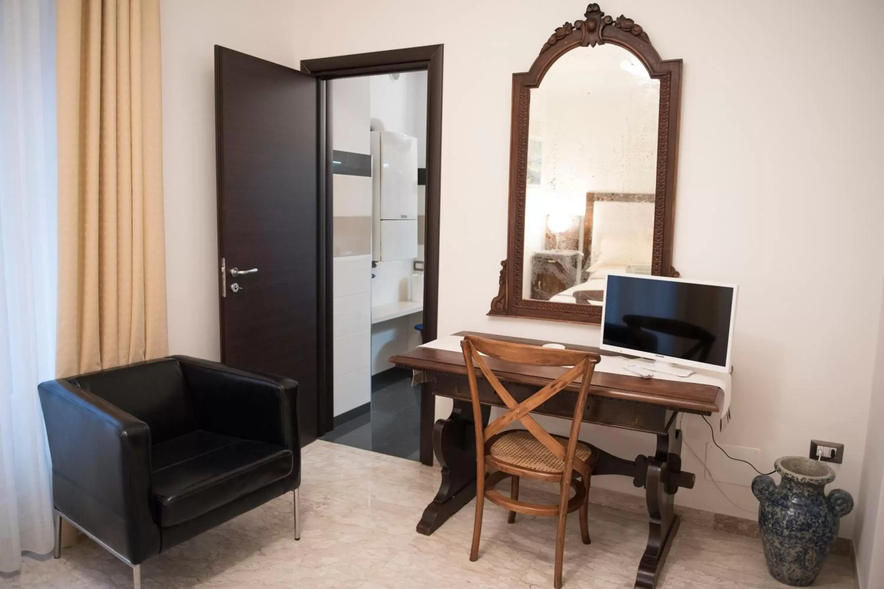 Double Room with Private Bathroom in B&B La Vetta -petite SPA- Double Room with Private Bathroom in B&B La Vetta -petite SPA-