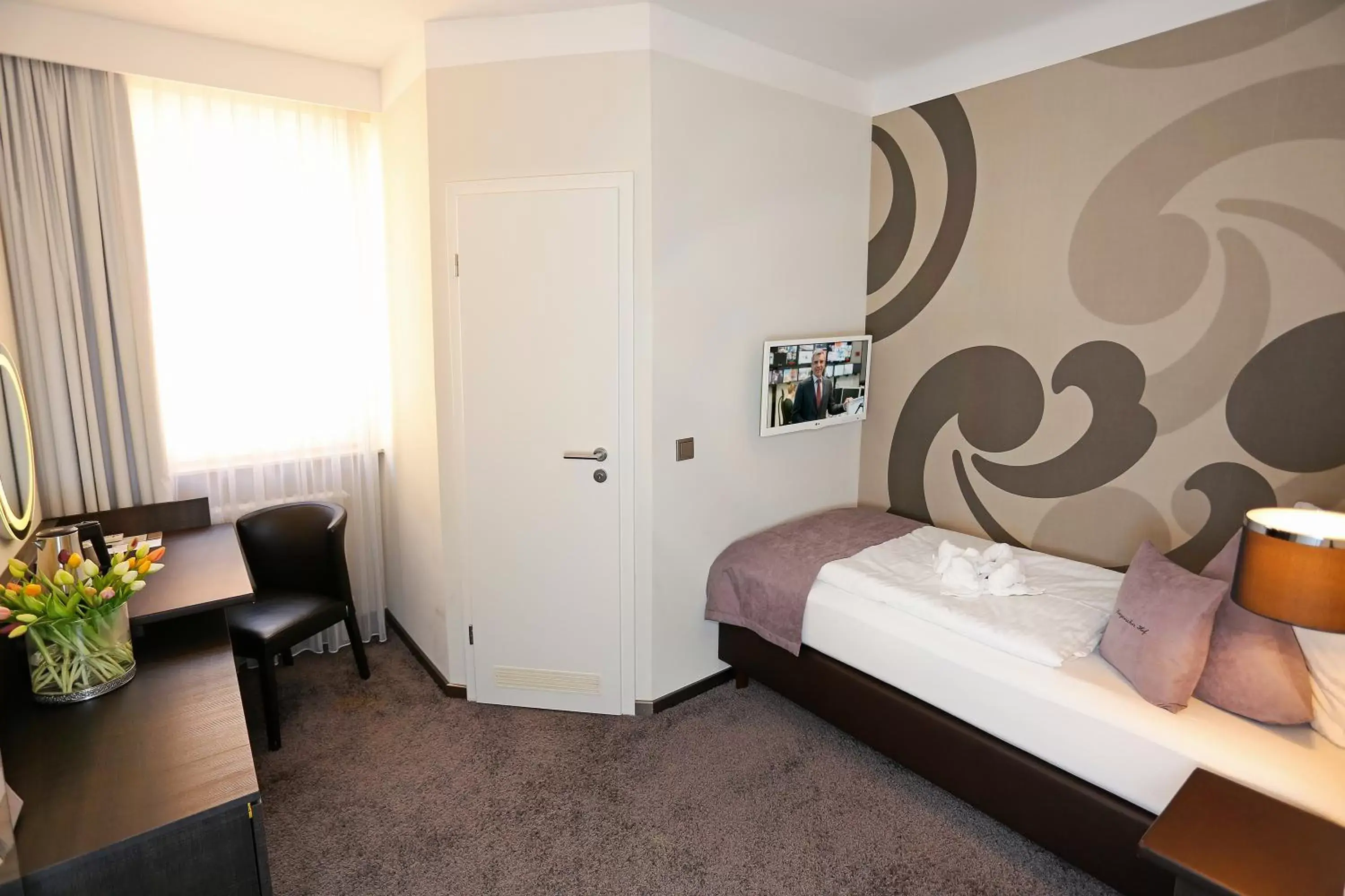 Economy Single Room in Hotel SONATA - Superior Economy Single Room in Hotel SONATA - Superior