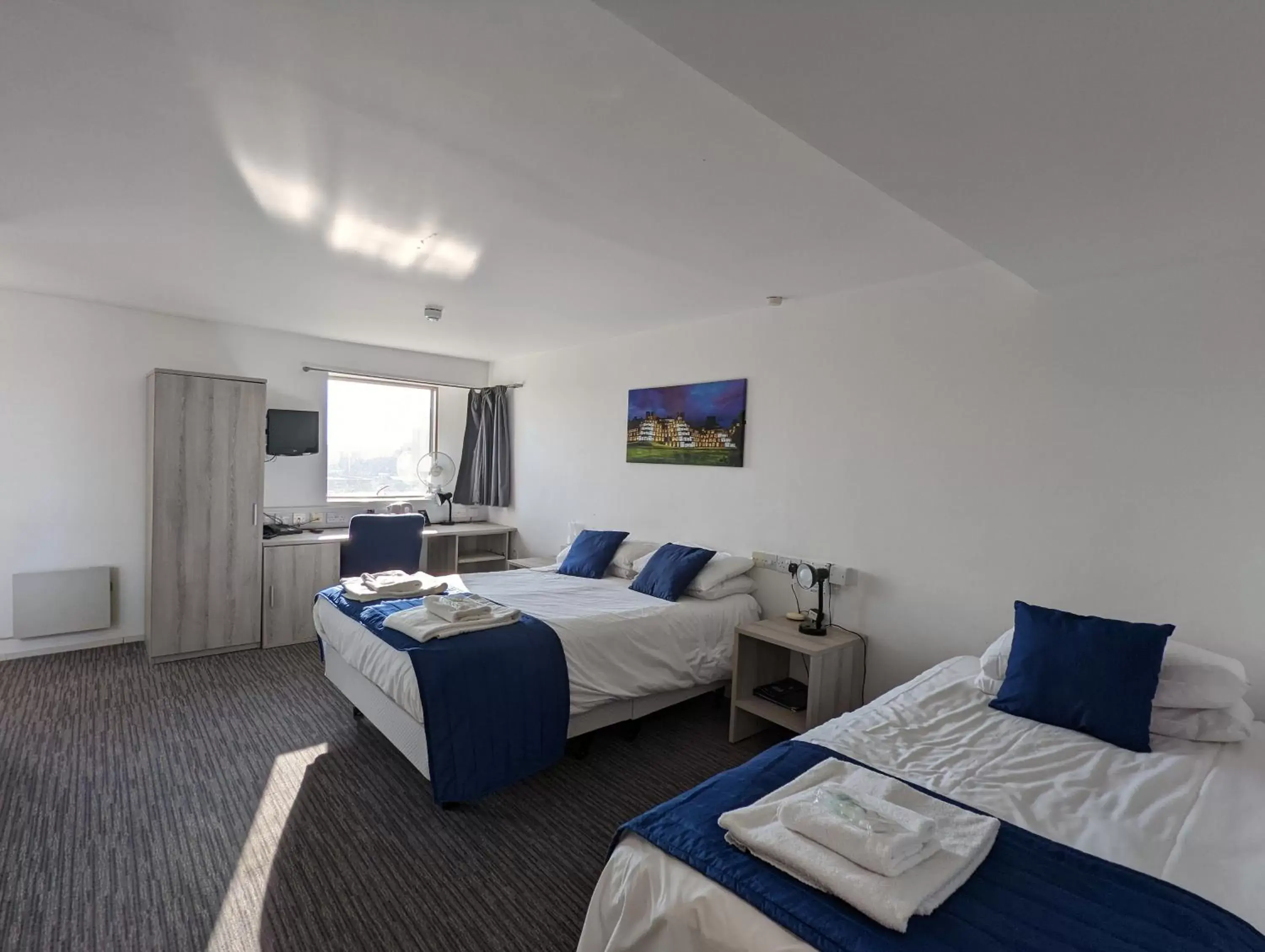 Family Room in Broadview Hotel Family Room in Broadview Hotel