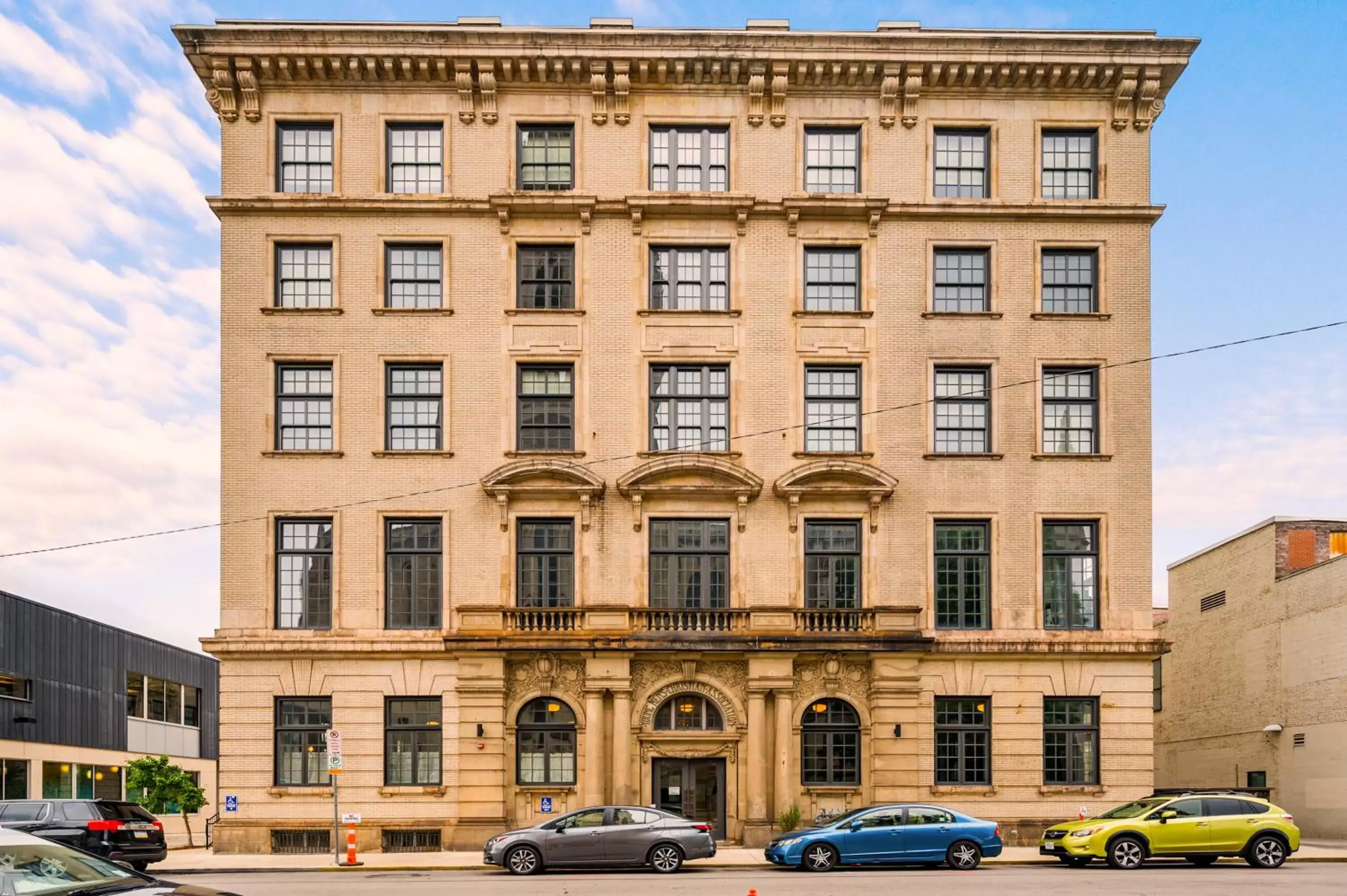 The Maverick by Kasa The Maverick by Kasa