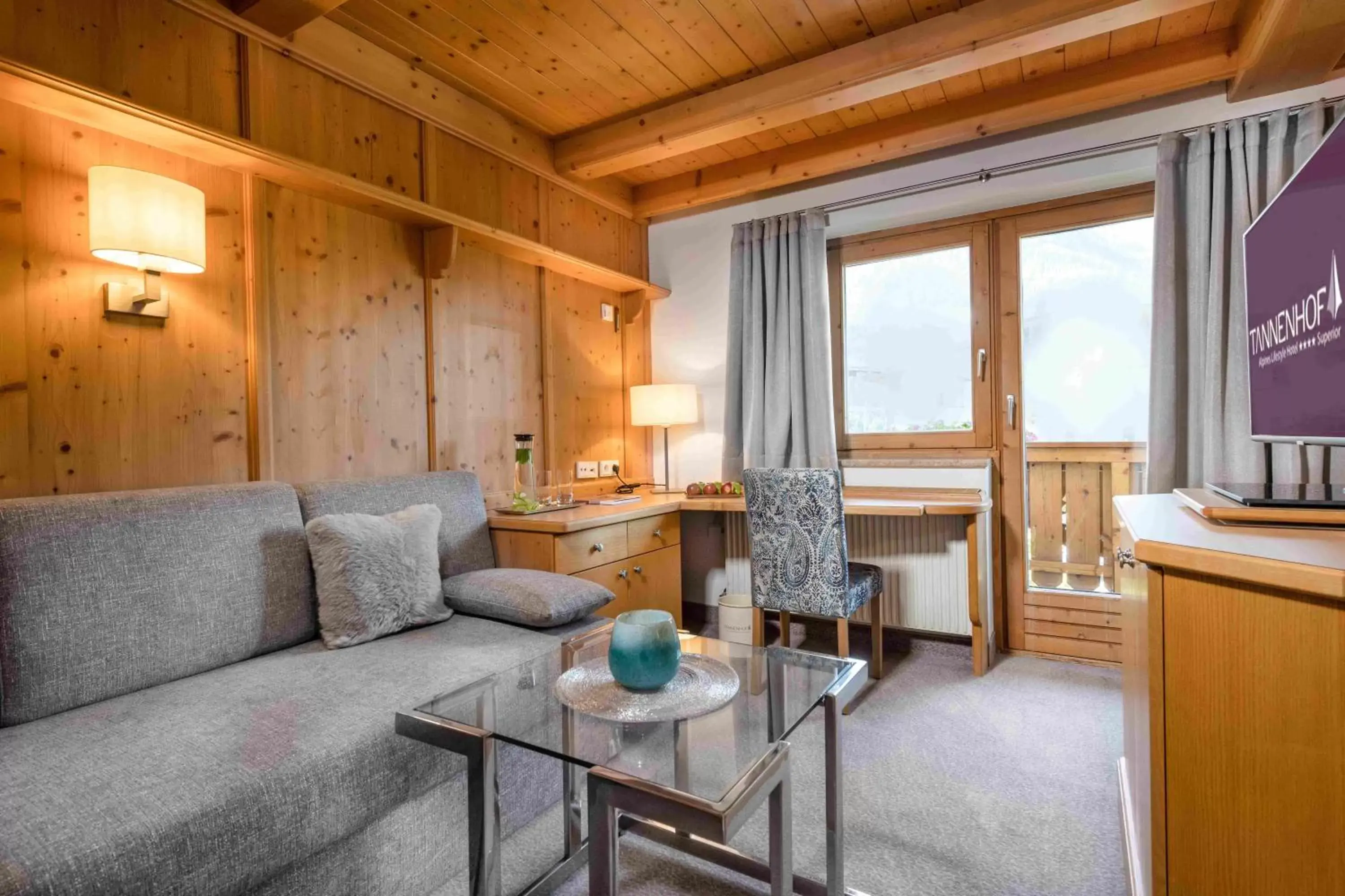 Deluxe Double Room with Shower in Alpines Lifestyle Hotel Tannenhof Deluxe Double Room with Shower in Alpines Lifestyle Hotel Tannenhof