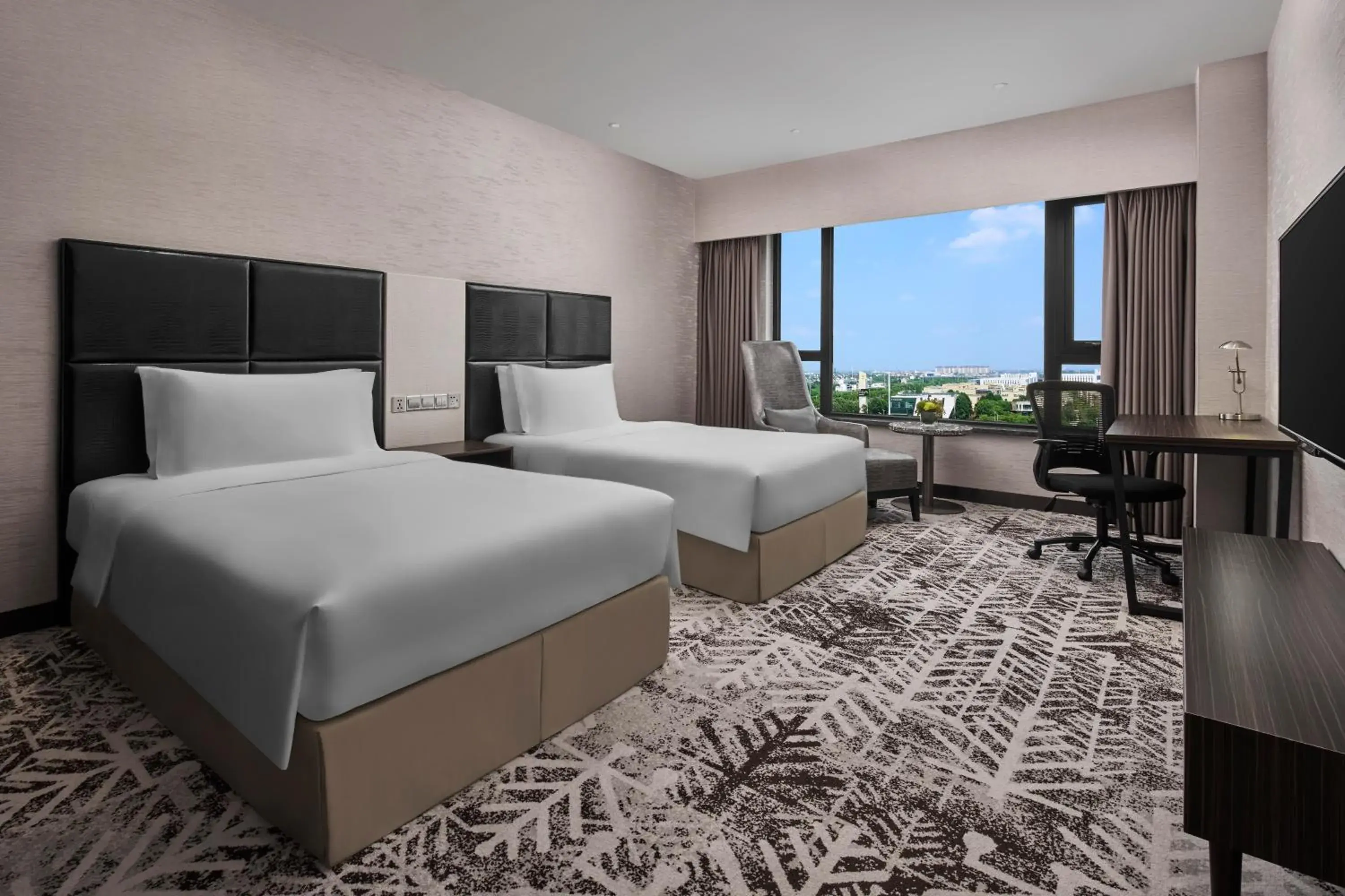 Standard Twin Room in Crowne Plaza Shanghai Jinshan by IHG Standard Twin Room in Crowne Plaza Shanghai Jinshan by IHG