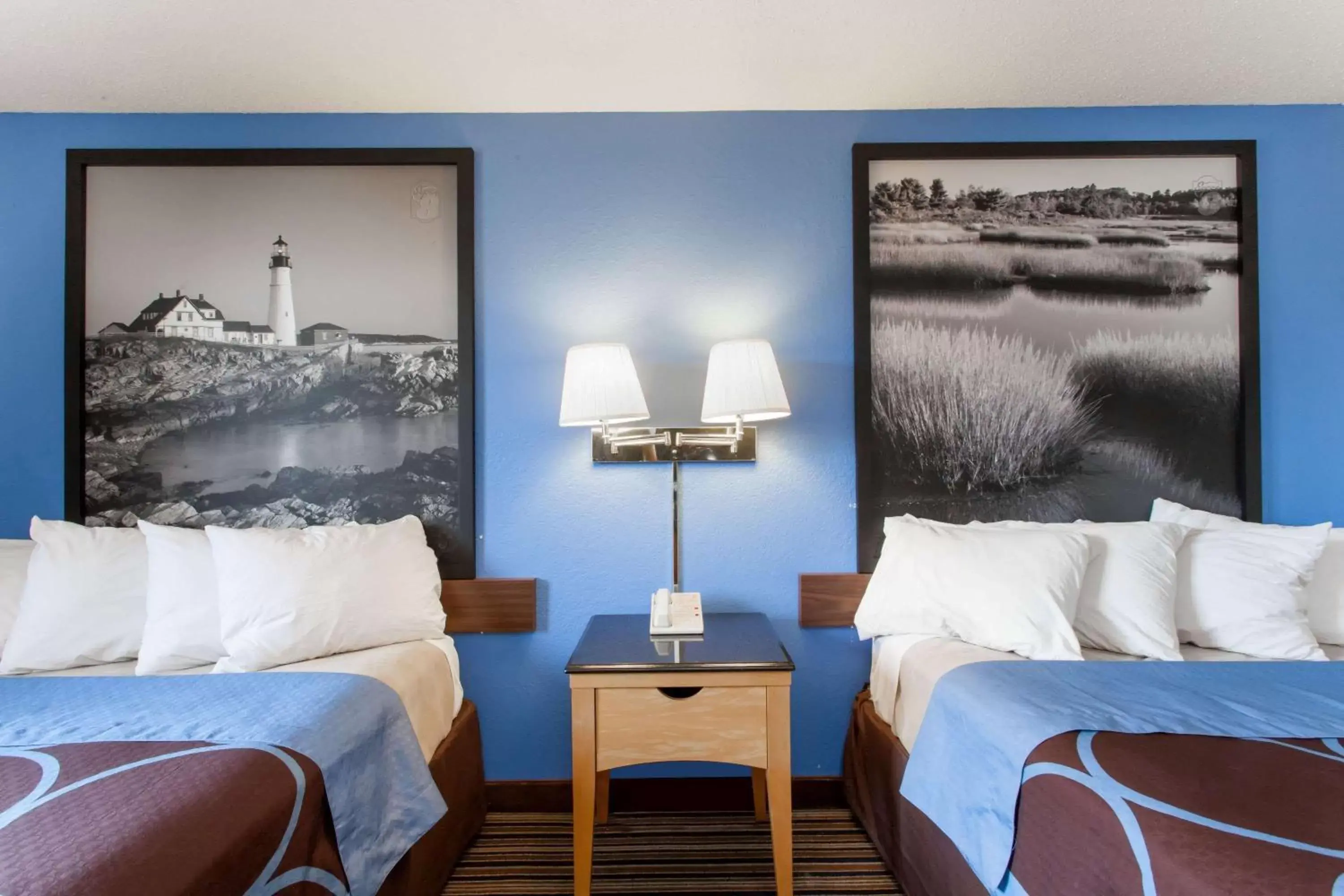 Deluxe Double Room with Two Double Beds - Non-Smoking in Super 8 by Wyndham Lewiston Auburn Area Deluxe Double Room with Two Double Beds - Non-Smoking in Super 8 by Wyndham Lewiston Auburn Area