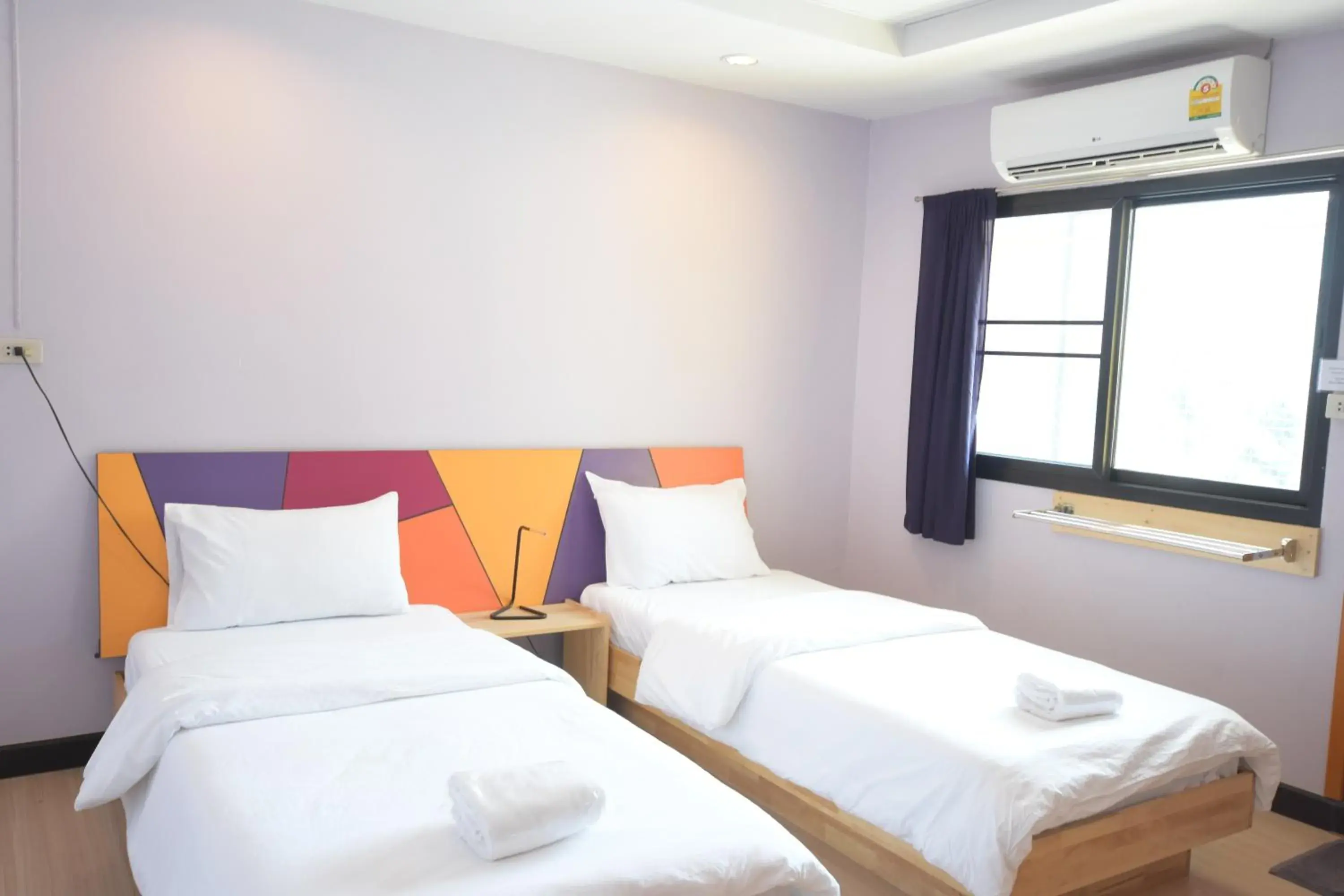 Twin Room with Private Bathroom in Room@Vipa Twin Room with Private Bathroom in Room@Vipa