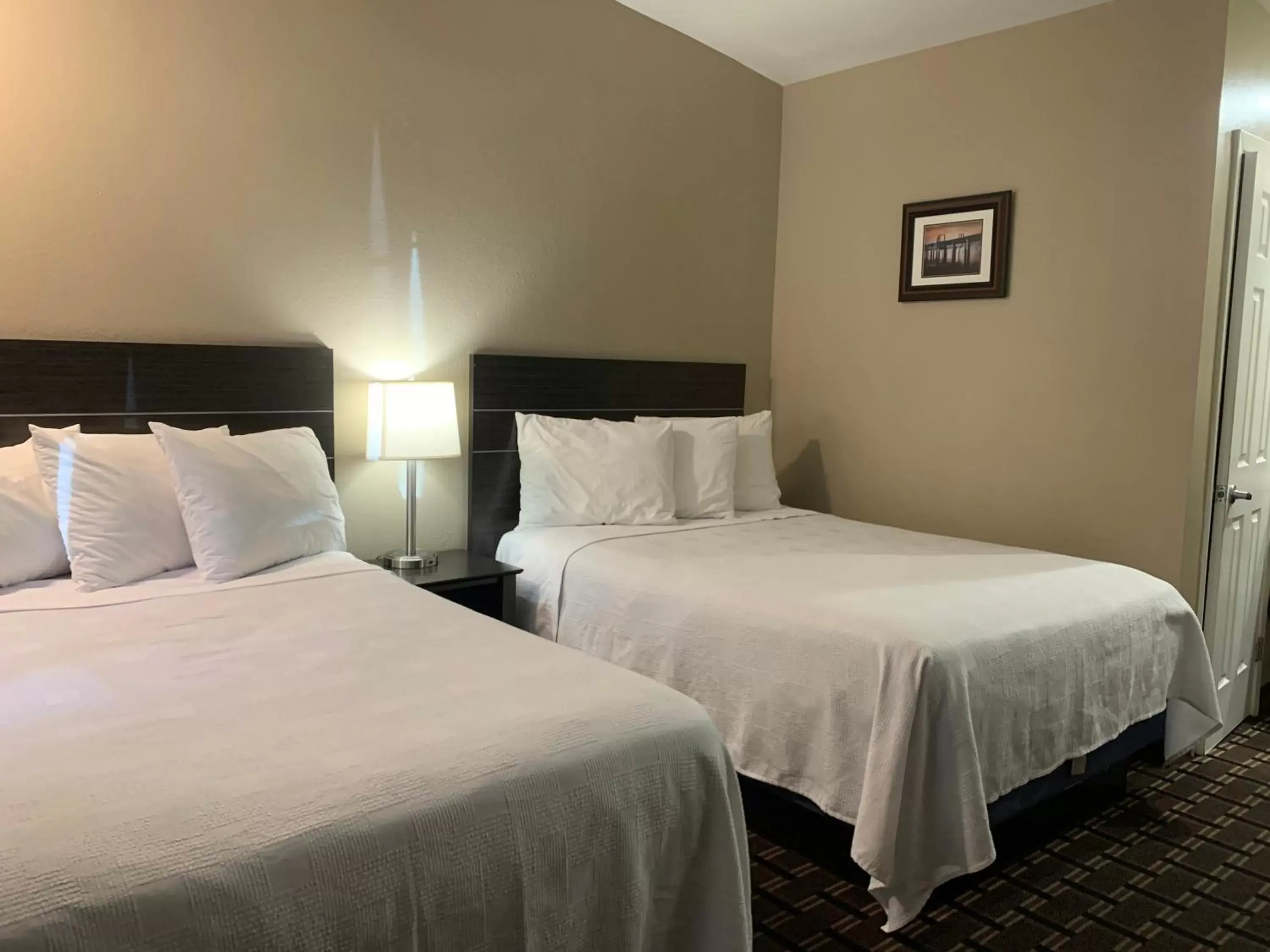 Two Double Beds Room in Black Jack Inn Two Double Beds Room in Black Jack Inn