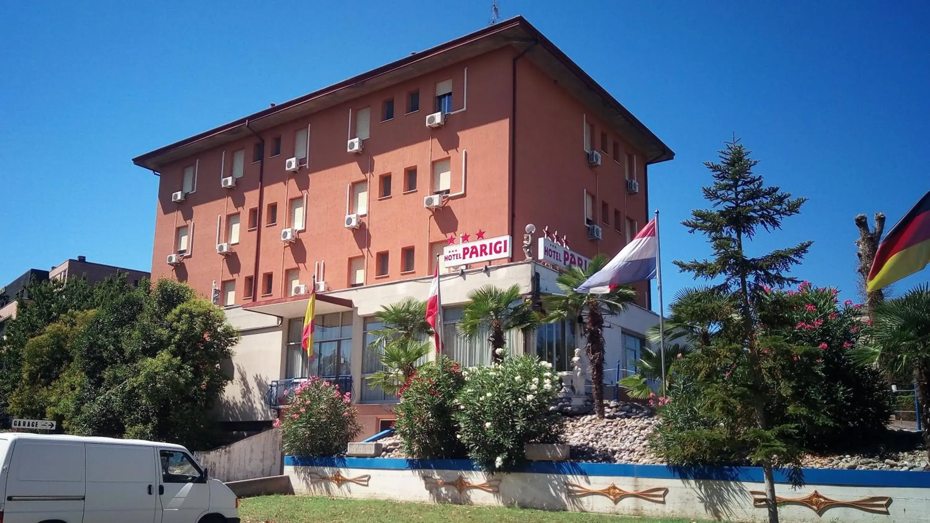 Hotel Parigi Hotel Parigi