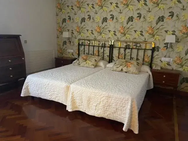 Double or Twin Room in Hotel II Virrey Double or Twin Room in Hotel II Virrey