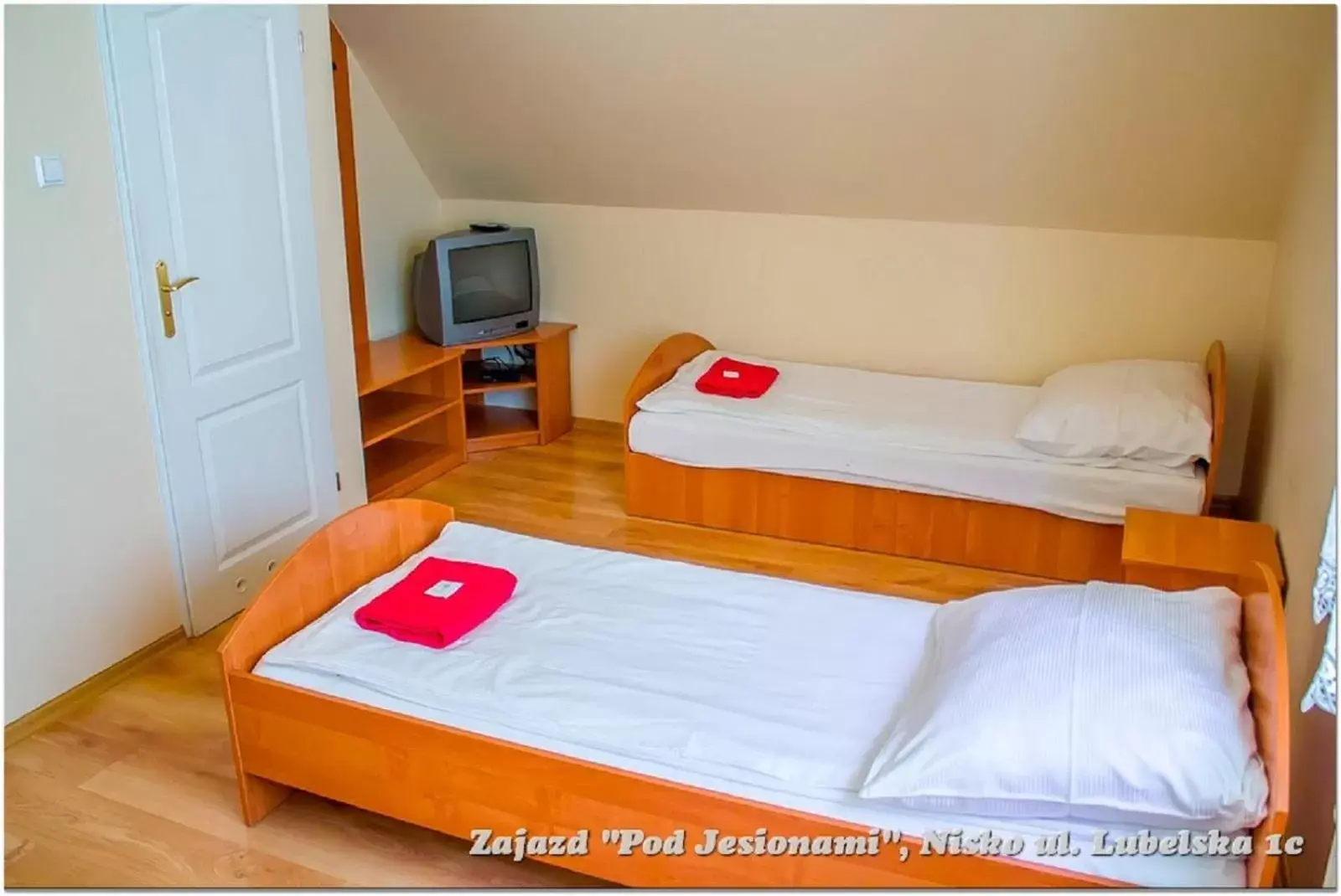 Double Room with Private Bathroom - single occupancy in Zajazd Pod Jesionami Double Room with Private Bathroom - single occupancy in Zajazd Pod Jesionami