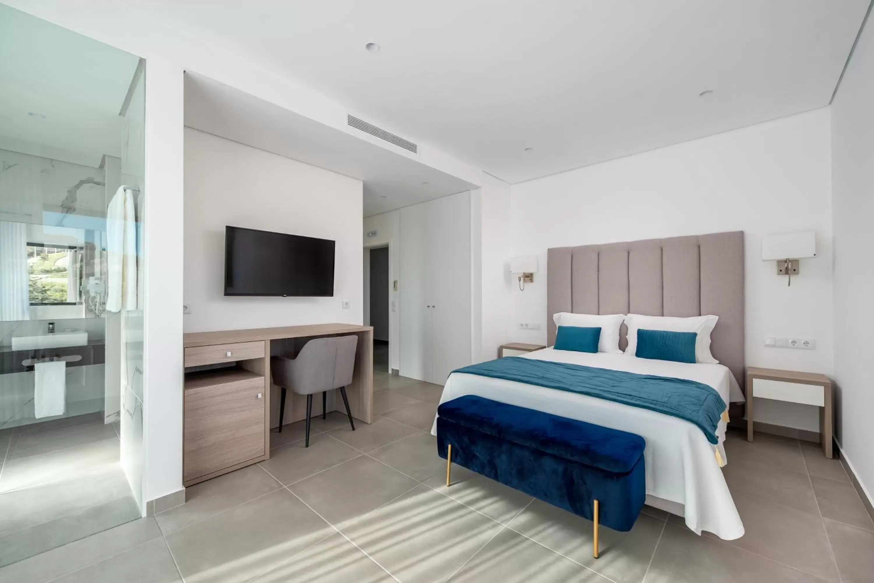 Suite with Balcony in Vila Luna B&B Suite with Balcony in Vila Luna B&B