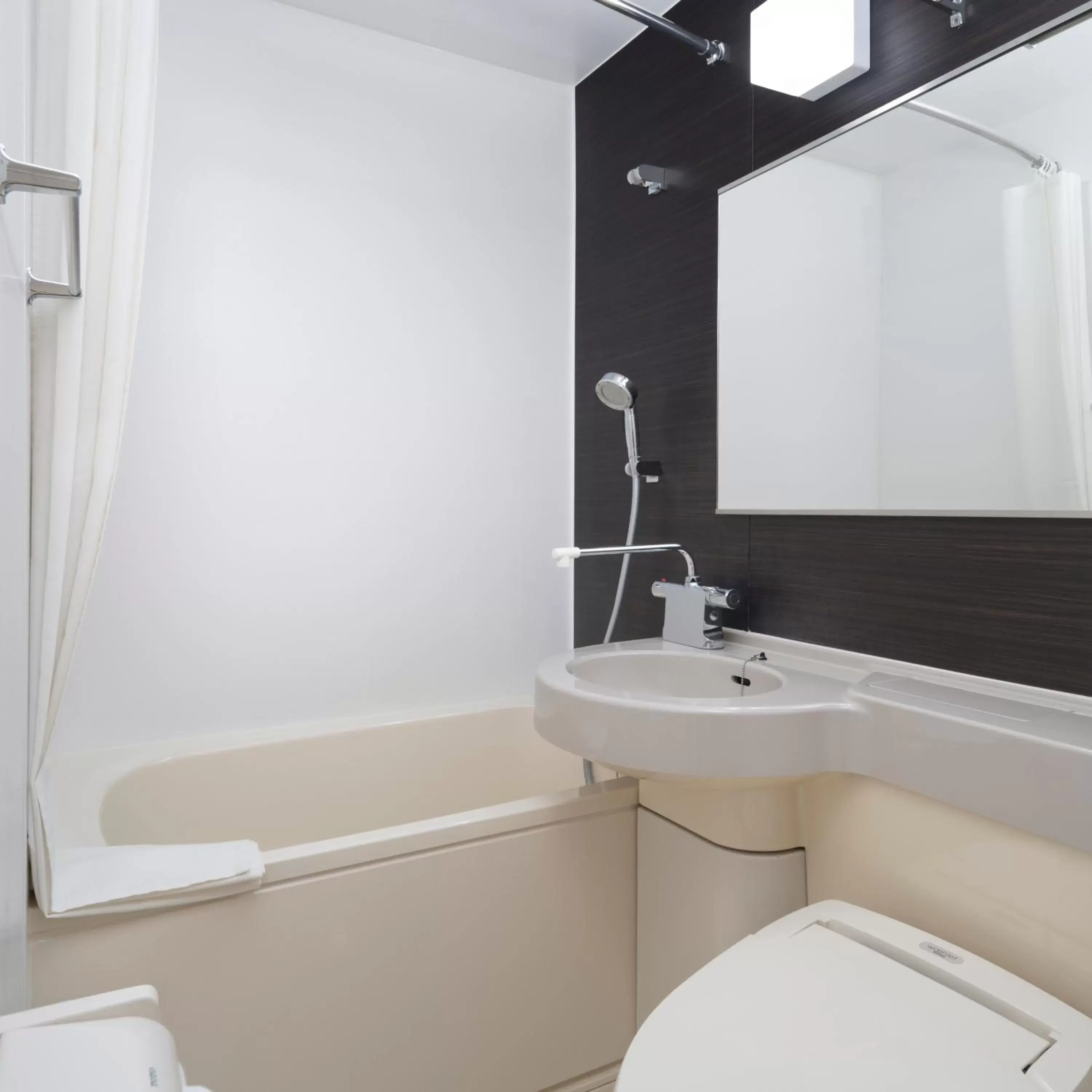 Standard Double Room with Small Double Bed- Smoking - single occupancy in ART HOTEL Nippori Lungwood Standard Double Room with Small Double Bed- Smoking - single occupancy in ART HOTEL Nippori Lungwood