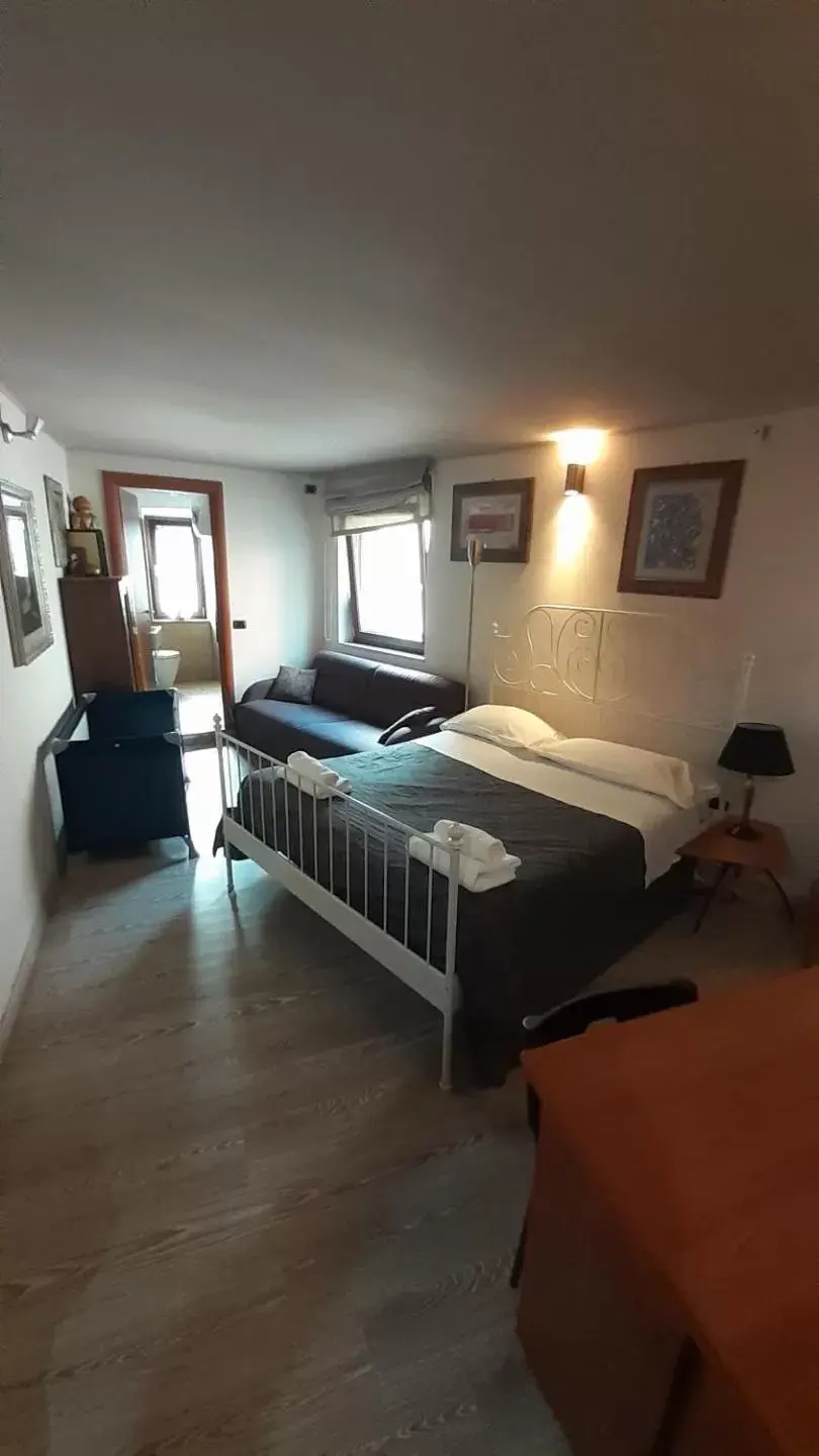 Superior Studio - single occupancy in Borgo Antico Santa Lucia Superior Studio - single occupancy in Borgo Antico Santa Lucia