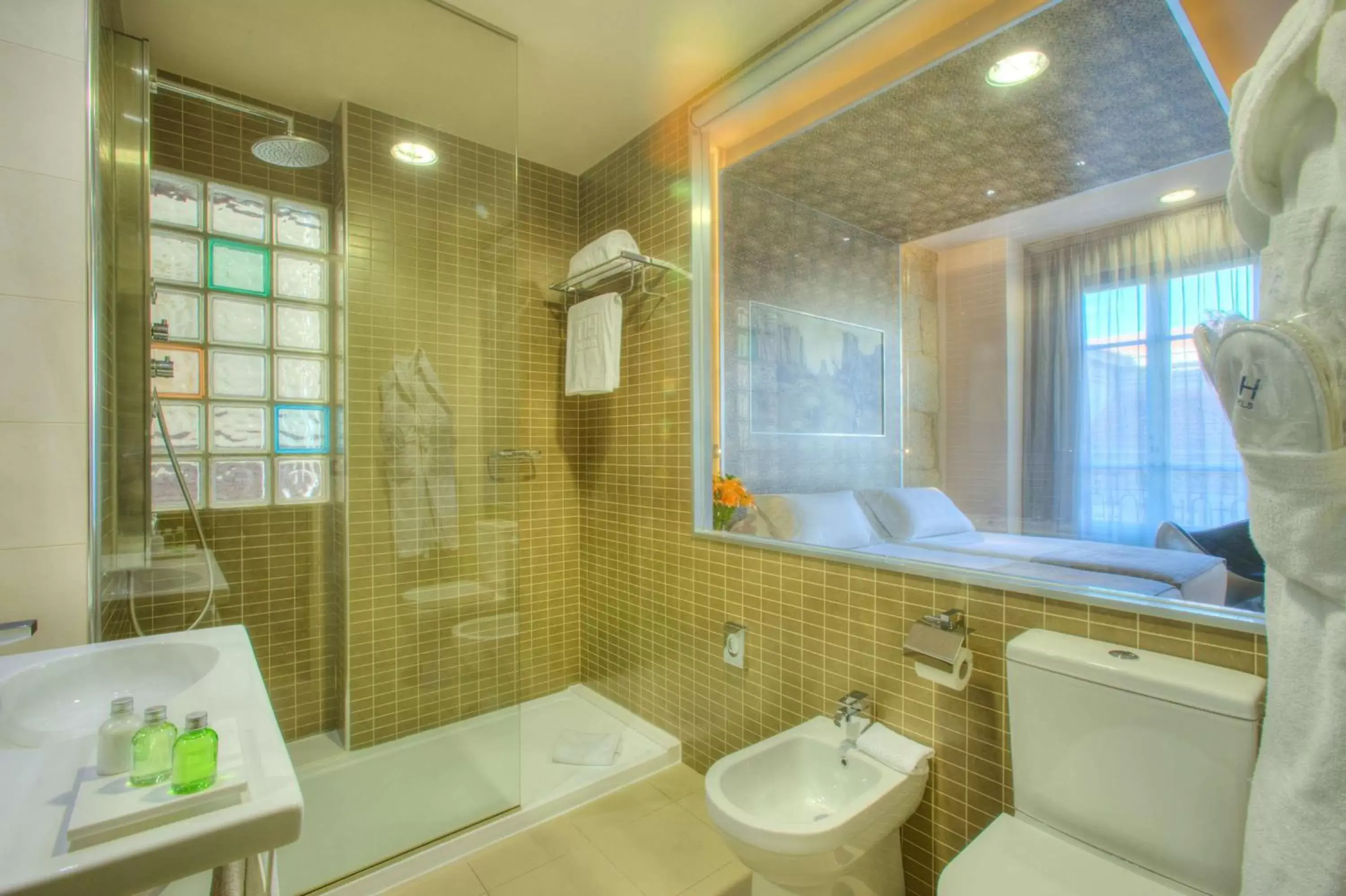 Standard Double or Twin Room in NH Ourense Standard Double or Twin Room in NH Ourense