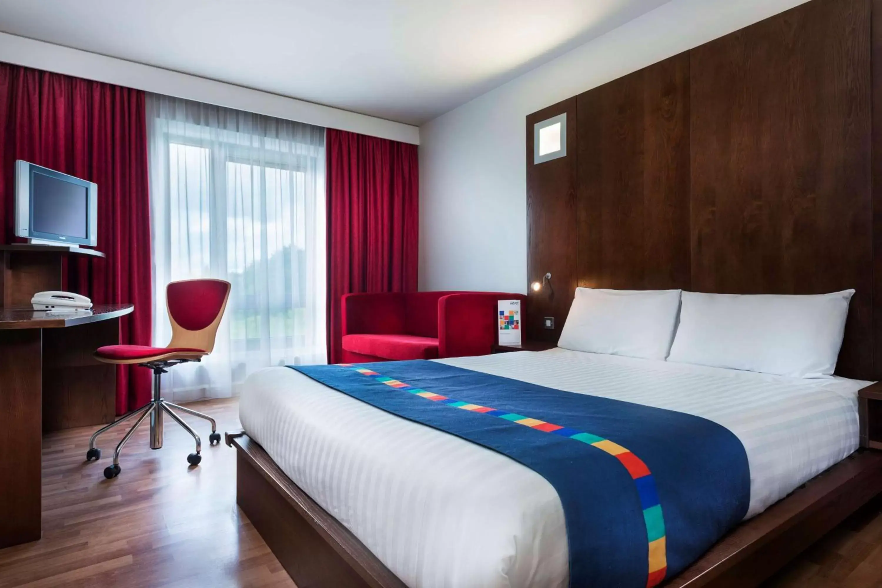 Standard Room in Park Inn by Radisson Birmingham Walsall Standard Room in Park Inn by Radisson Birmingham Walsall