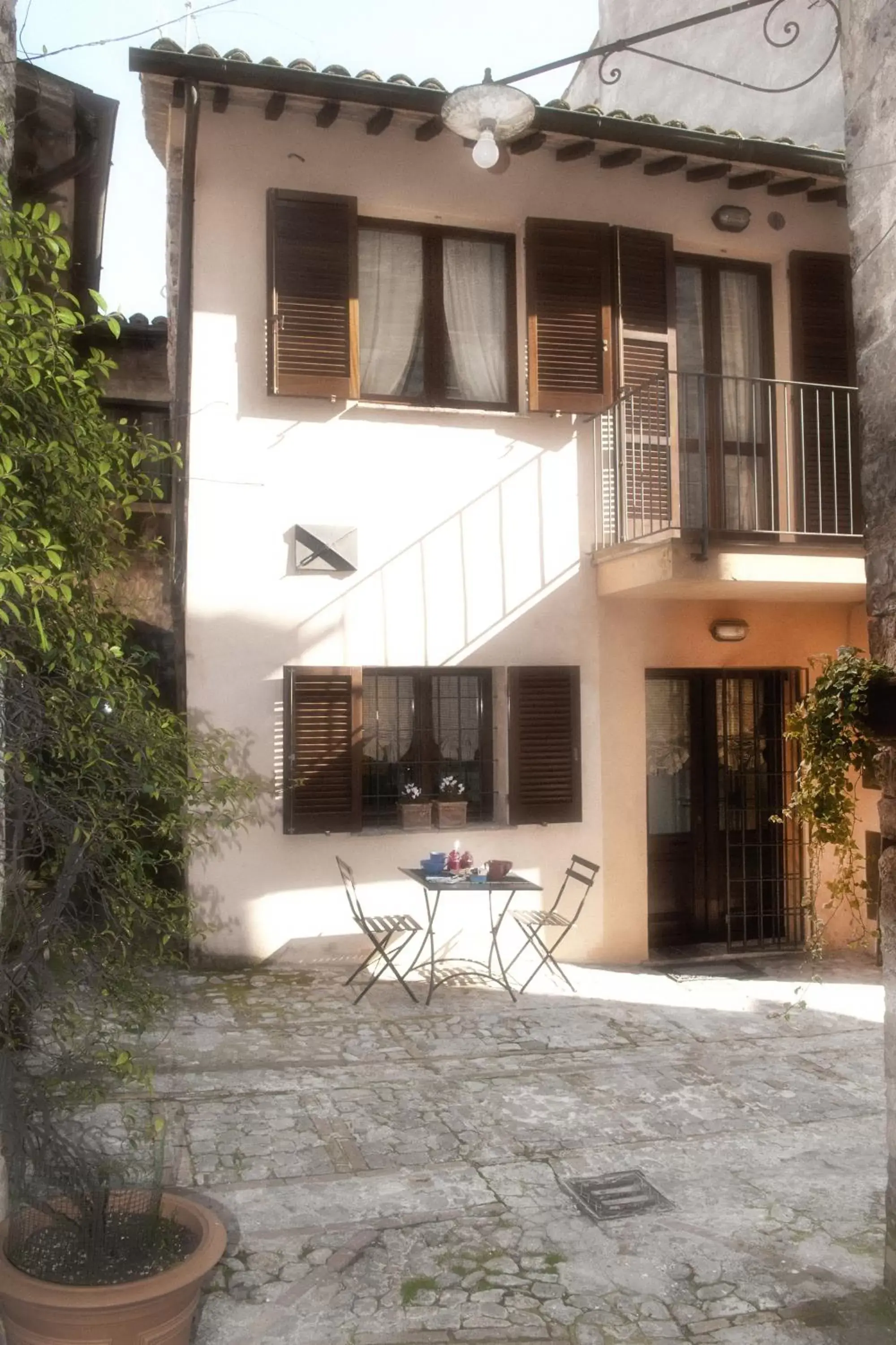 Two-Bedroom Apartment - Split Level- Via Borgo San Sisto II n.14 in La Residenza Dei Cappuccini Two-Bedroom Apartment - Split Level- Via Borgo San Sisto II n.14 in La Residenza Dei Cappuccini