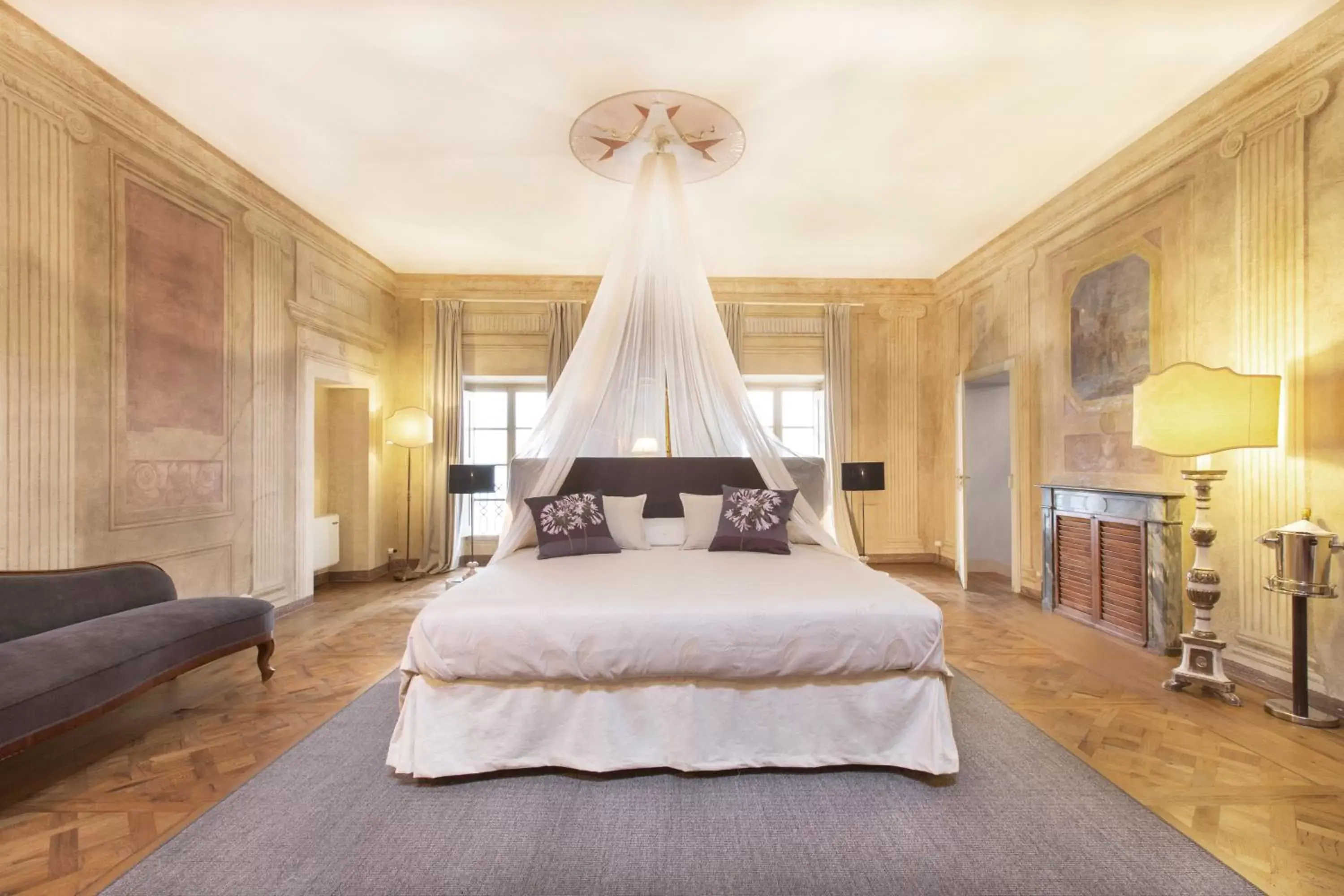 Bed in Cortona Charme Bed in Cortona Charme