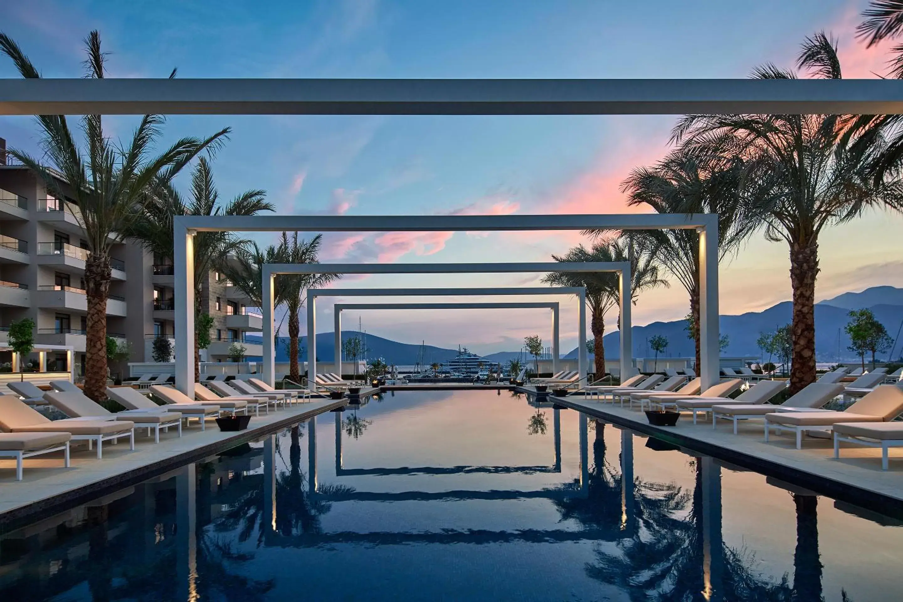 Regent Porto Montenegro Regent Porto Montenegro