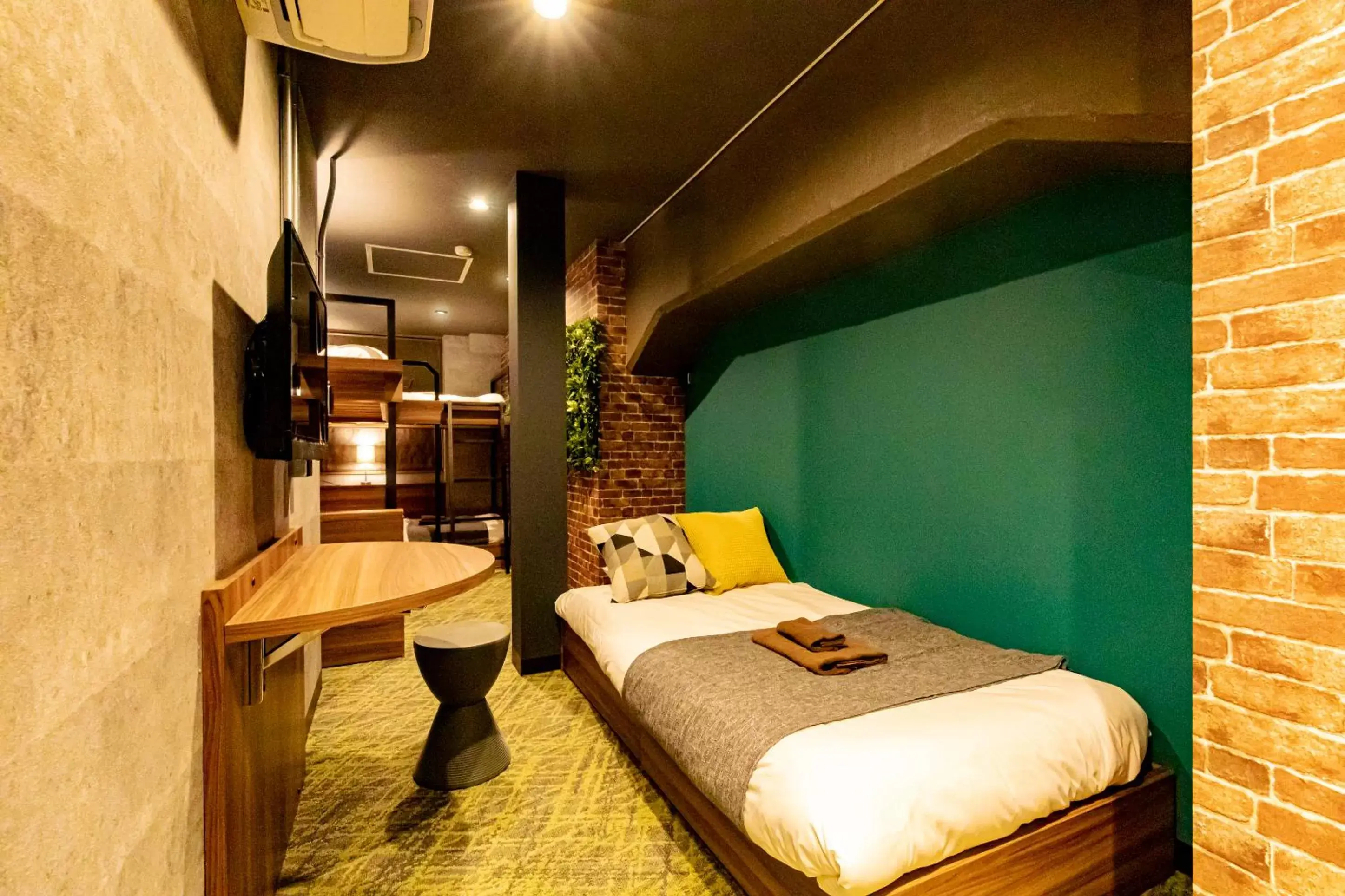 Family Room G in UNDER RAILWAY HOTEL AKIHABARA Family Room G in UNDER RAILWAY HOTEL AKIHABARA