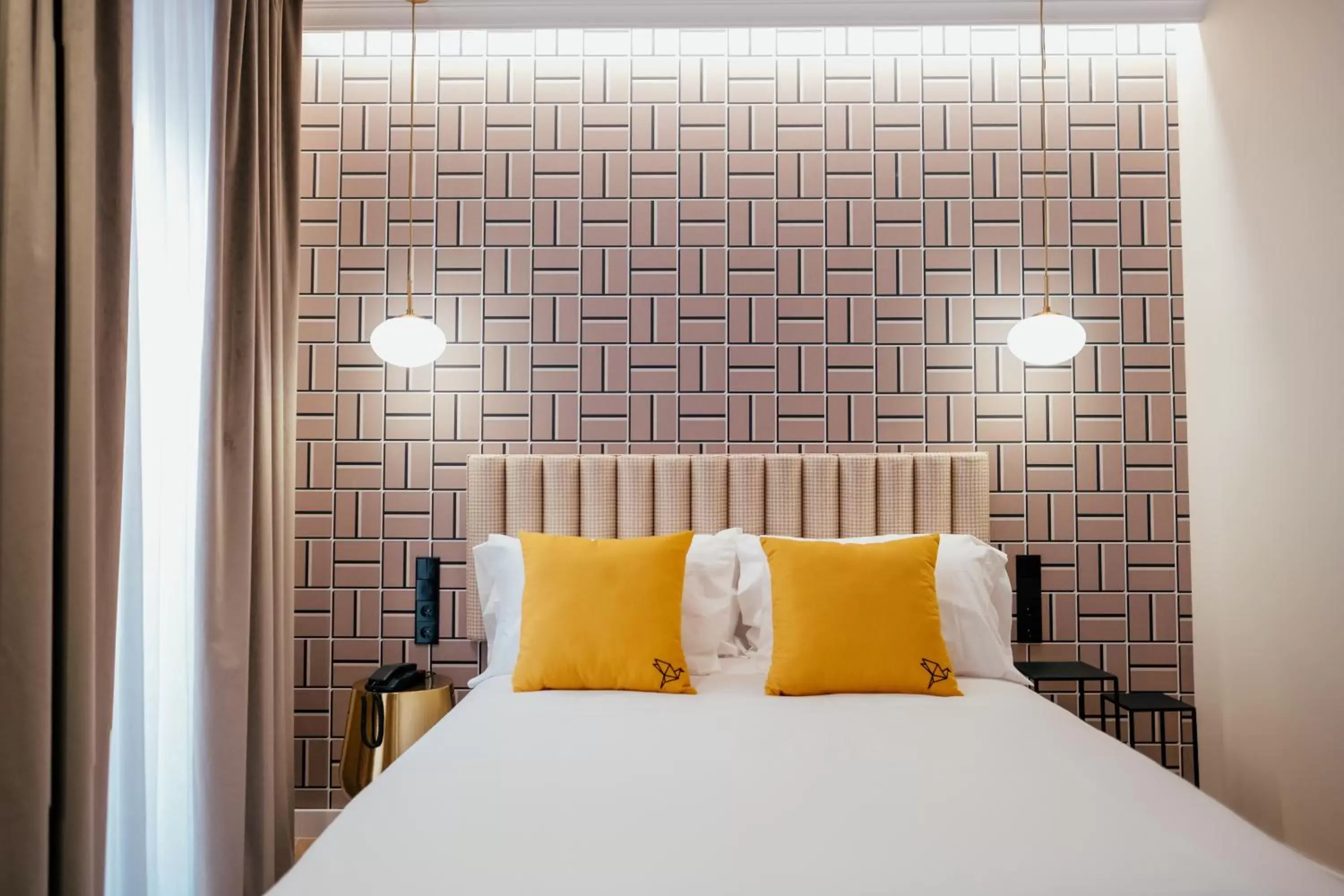 Deluxe Double or Twin Room in Hotel Cetina Casa de las Telas Sevilla Deluxe Double or Twin Room in Hotel Cetina Casa de las Telas Sevilla