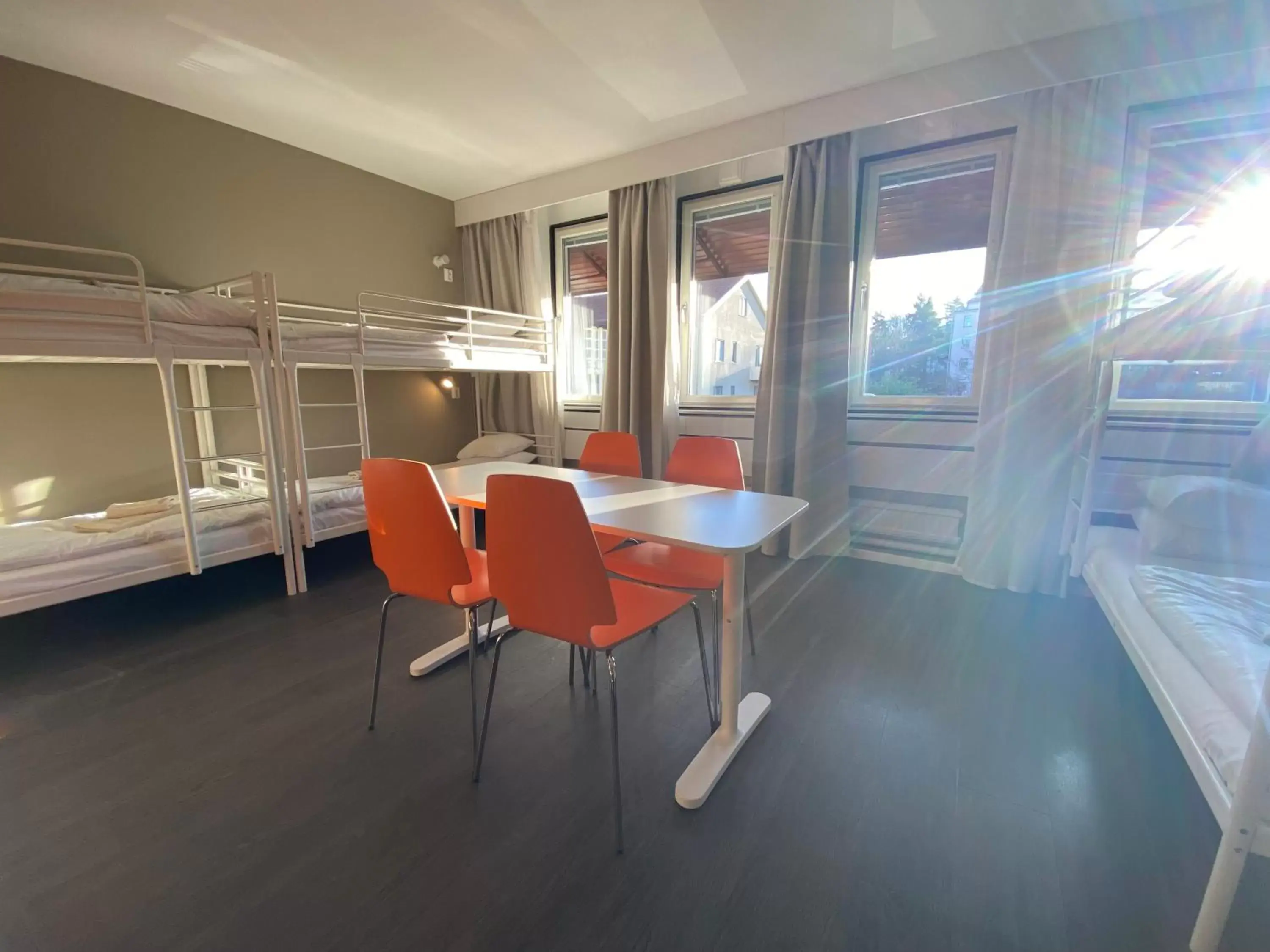 6-bed room with Private Bathroom Outside Room in Hall in LA Hotel 6-bed room with Private Bathroom Outside Room in Hall in LA Hotel