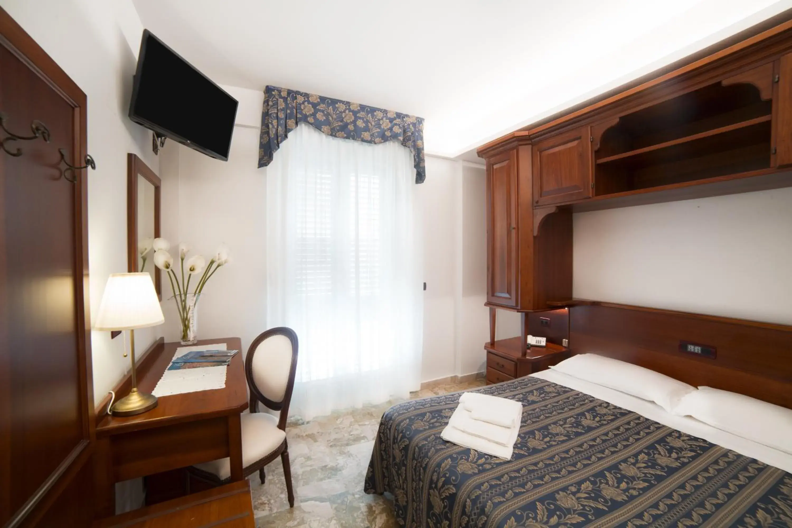 Comfort Double or Twin Room in Hotel La Giara Comfort Double or Twin Room in Hotel La Giara