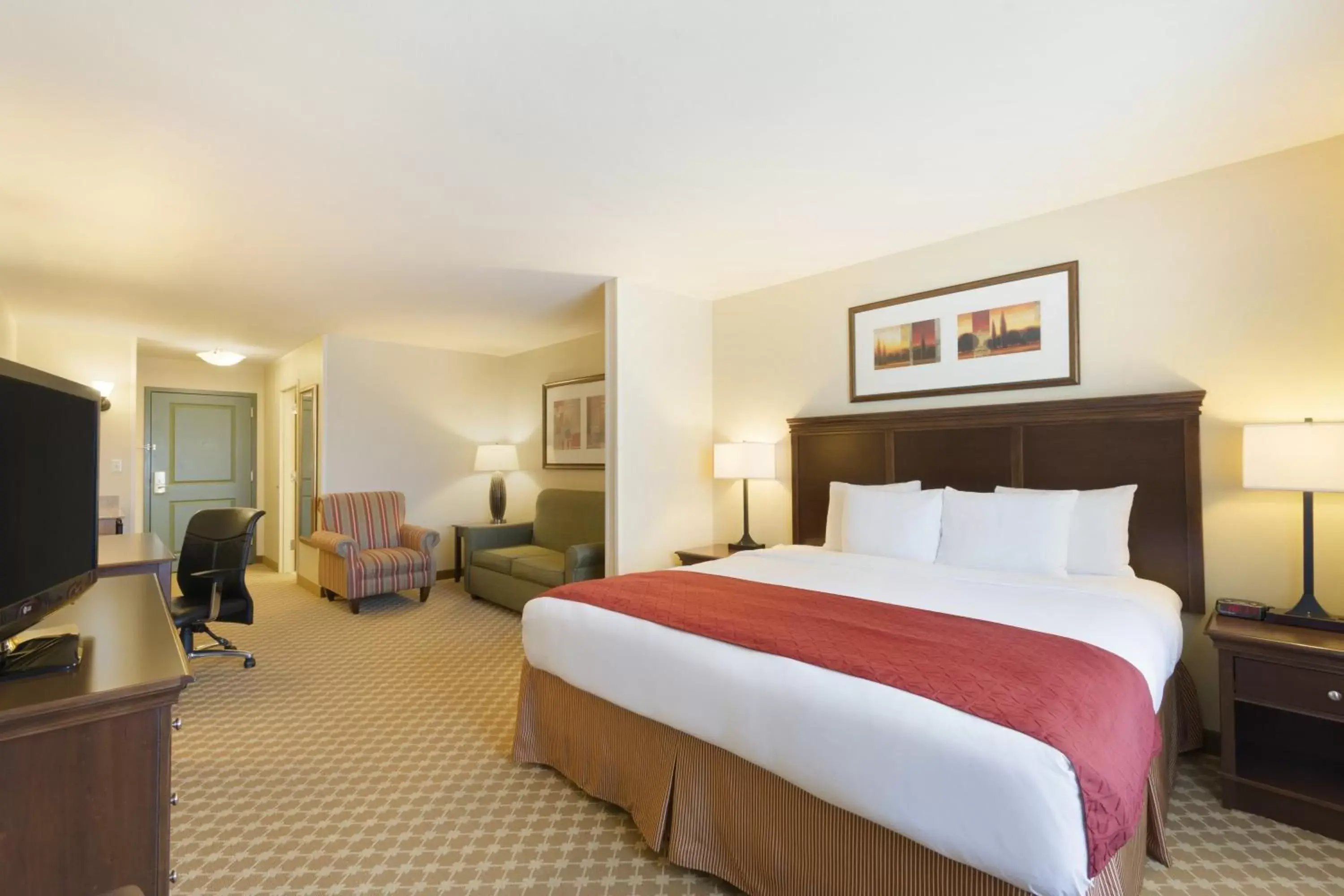 King Studio Suite with Sofa Bed - Non-Smoking in Country Inn & Suites by Radisson, Covington, LA King Studio Suite with Sofa Bed - Non-Smoking in Country Inn & Suites by Radisson, Covington, LA